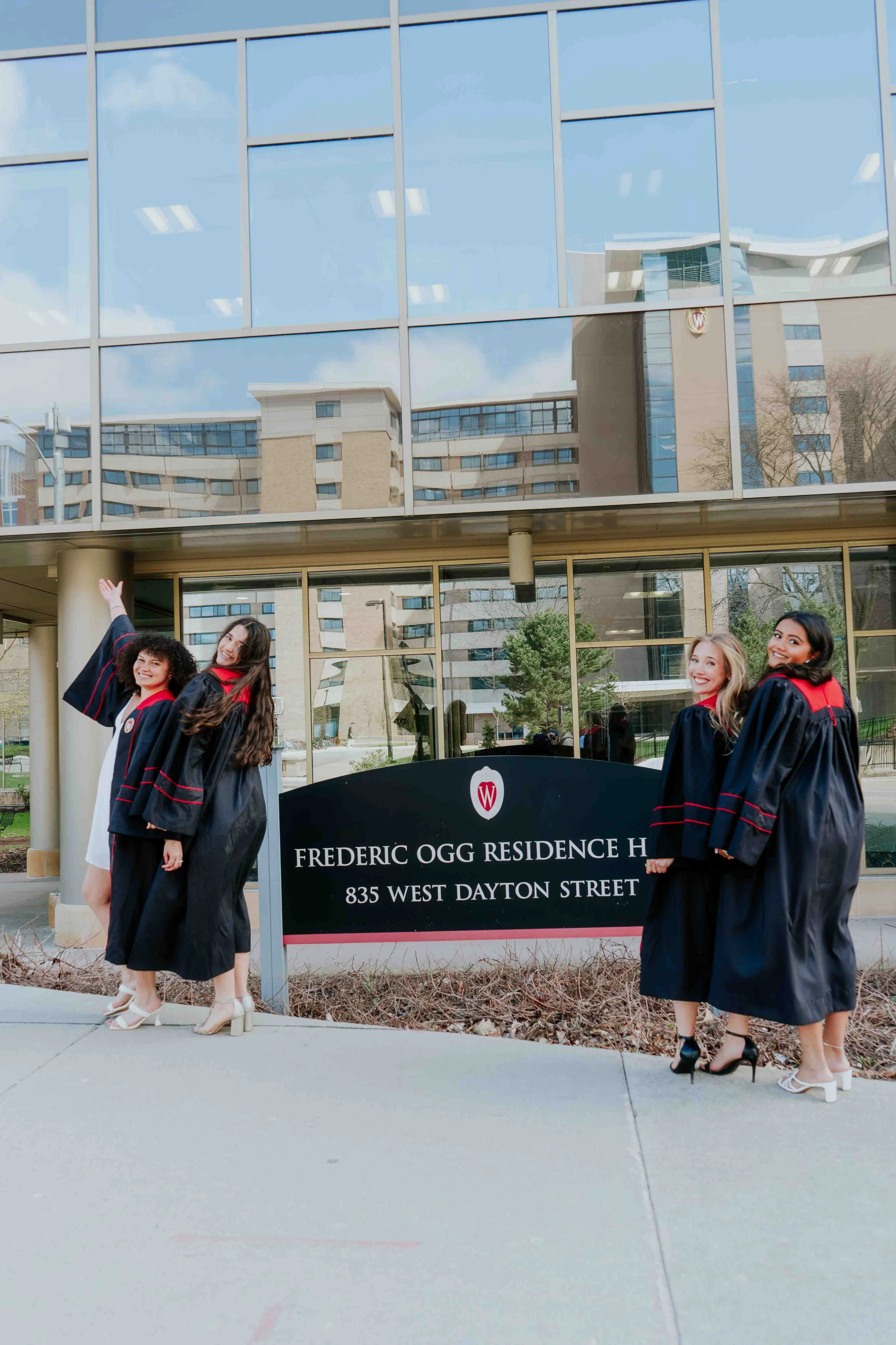 Grads-170.jpg