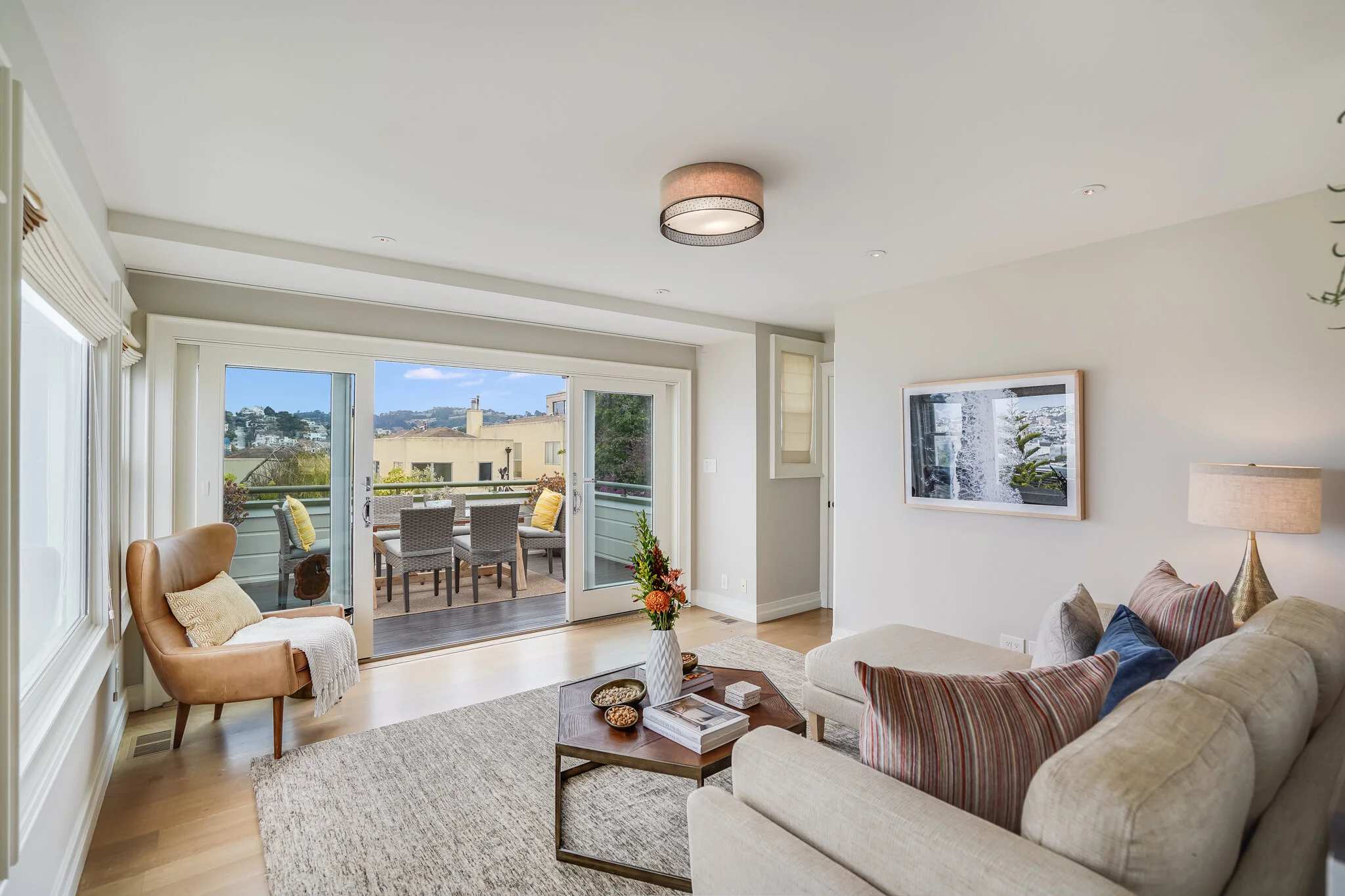 3737 16th Street - Social Room