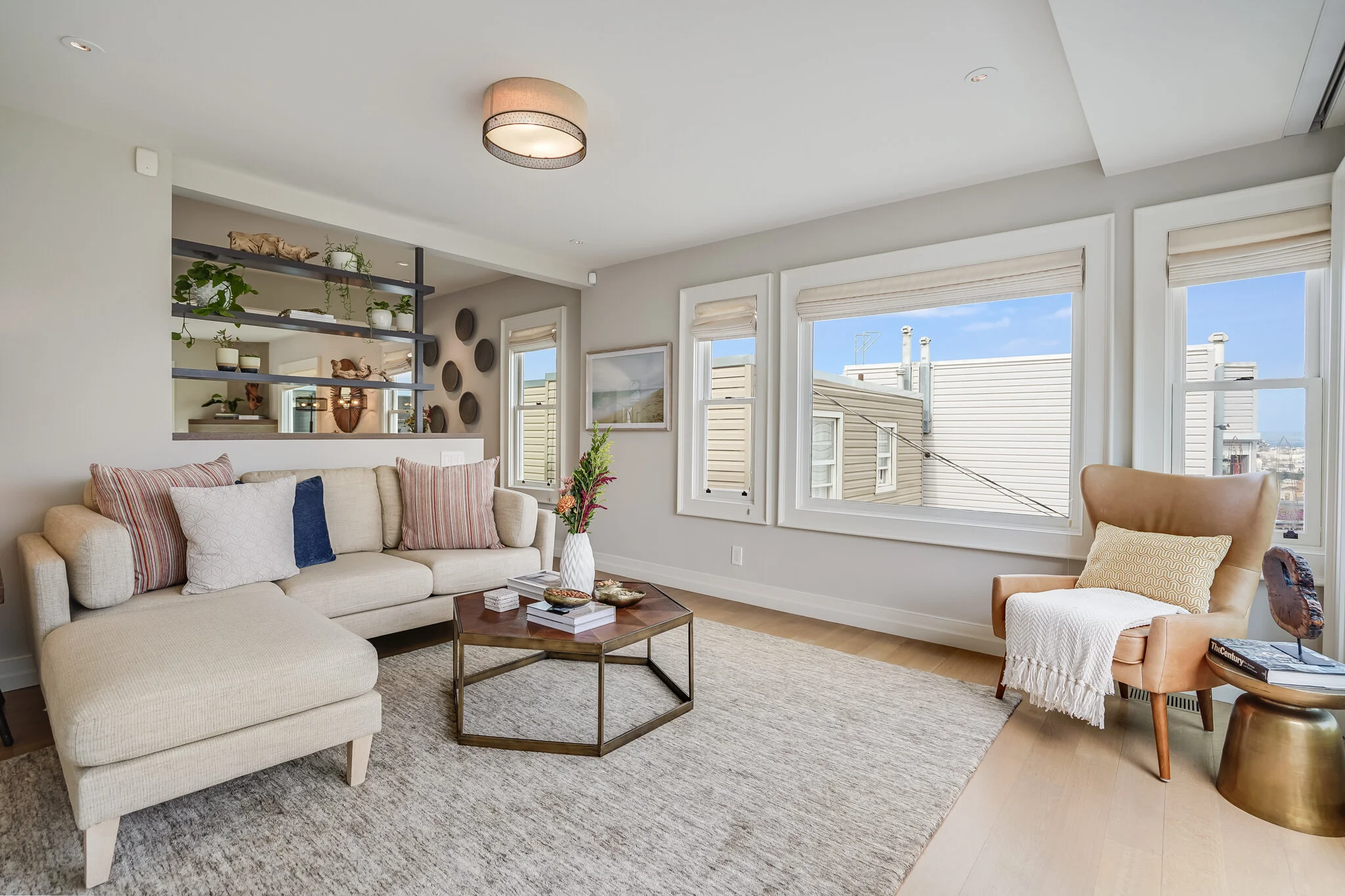 3737 16th Street - Social Room