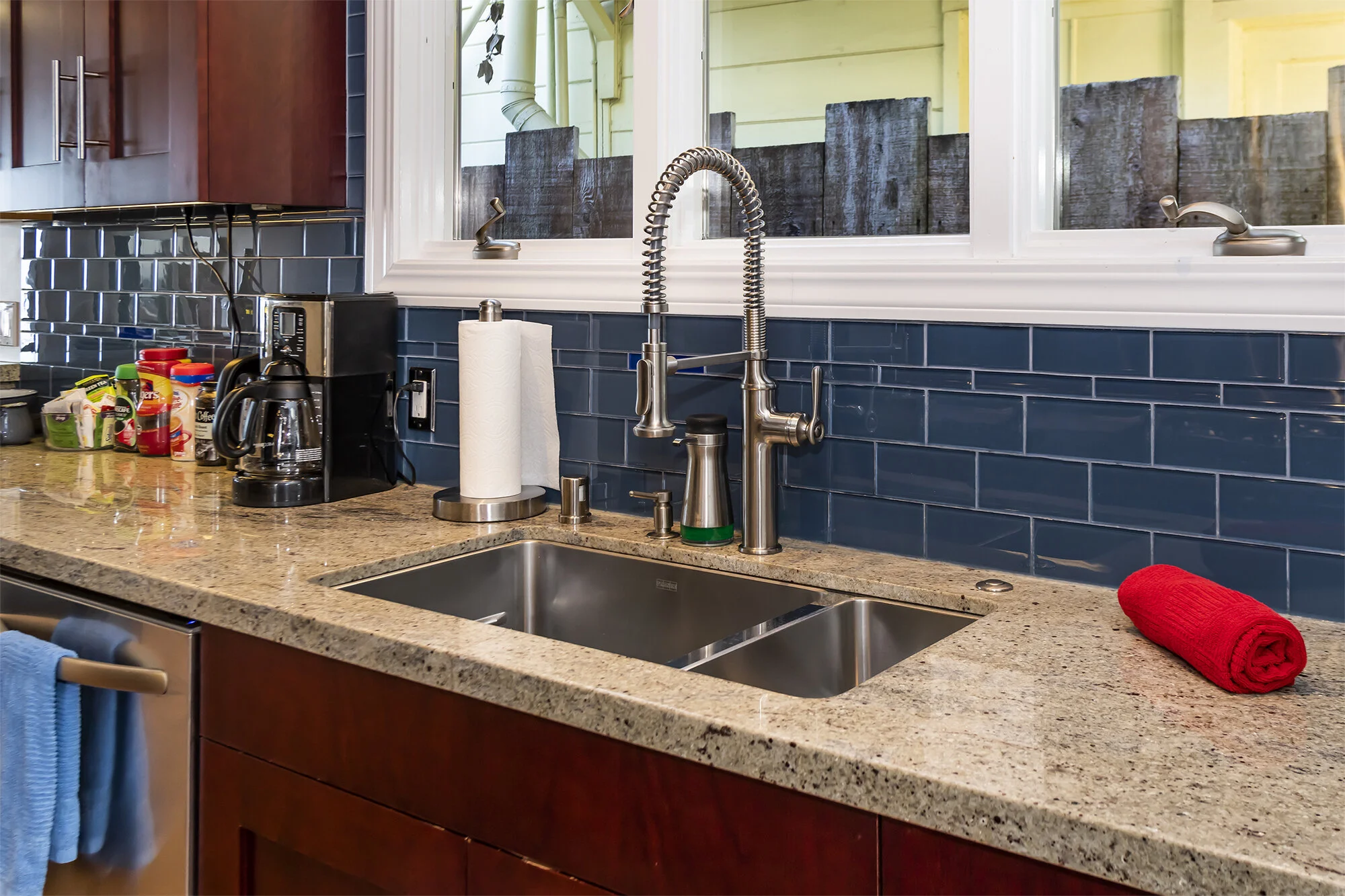 Sanchez 680 sink MLS CLEANED.jpg