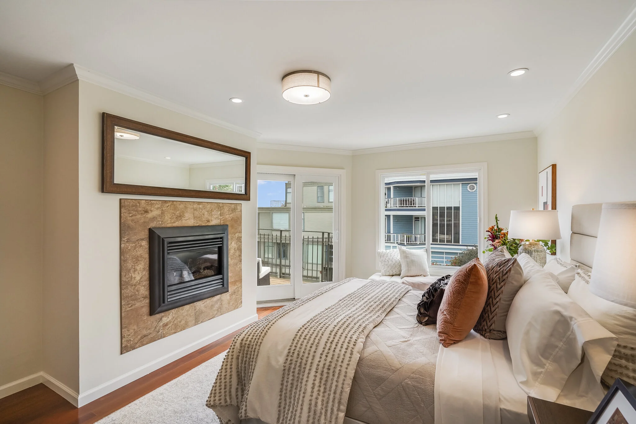 536 27th Street, Unit 3 - Primary Bedroom