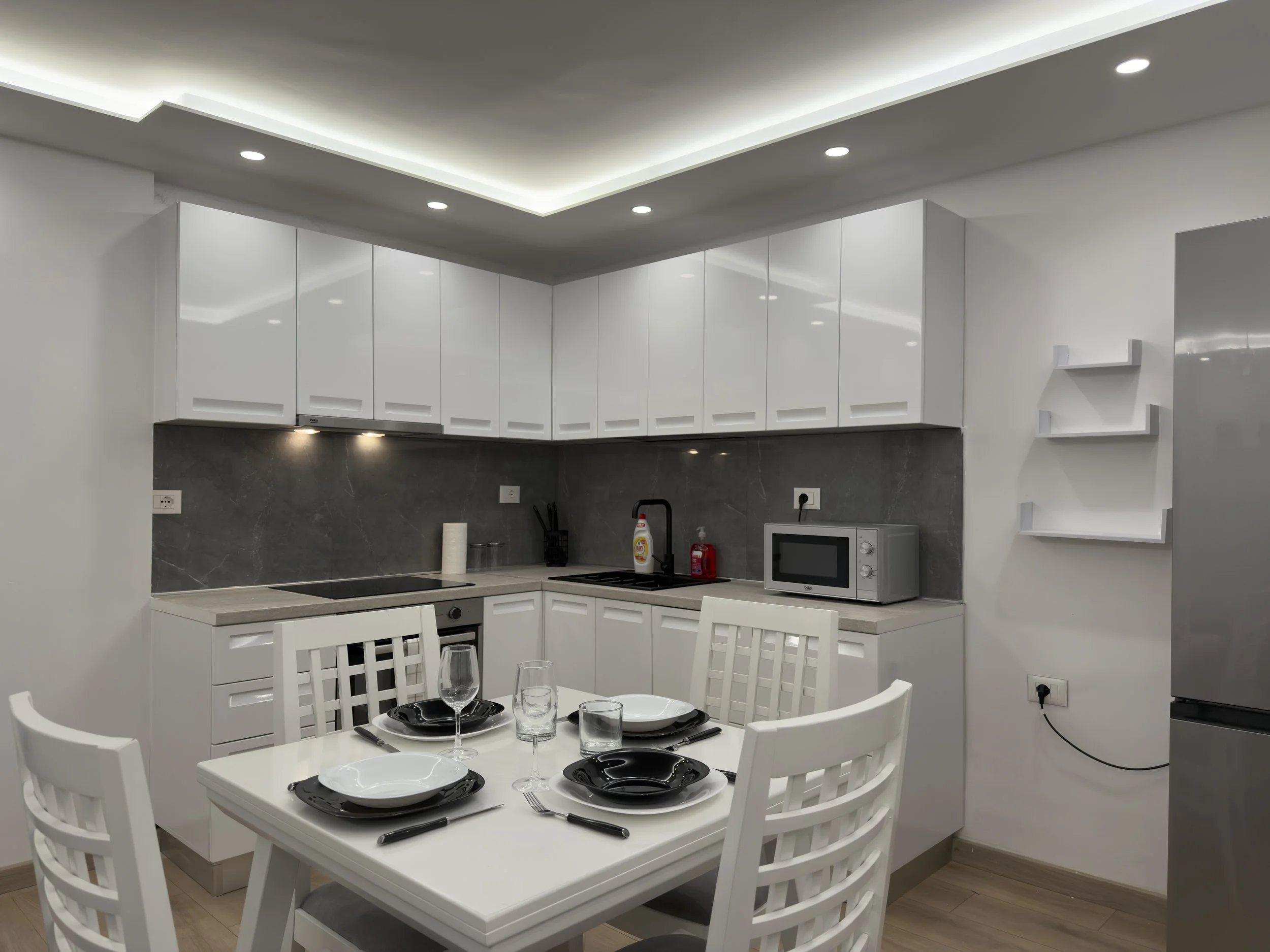 Automated Tirana Airbnb