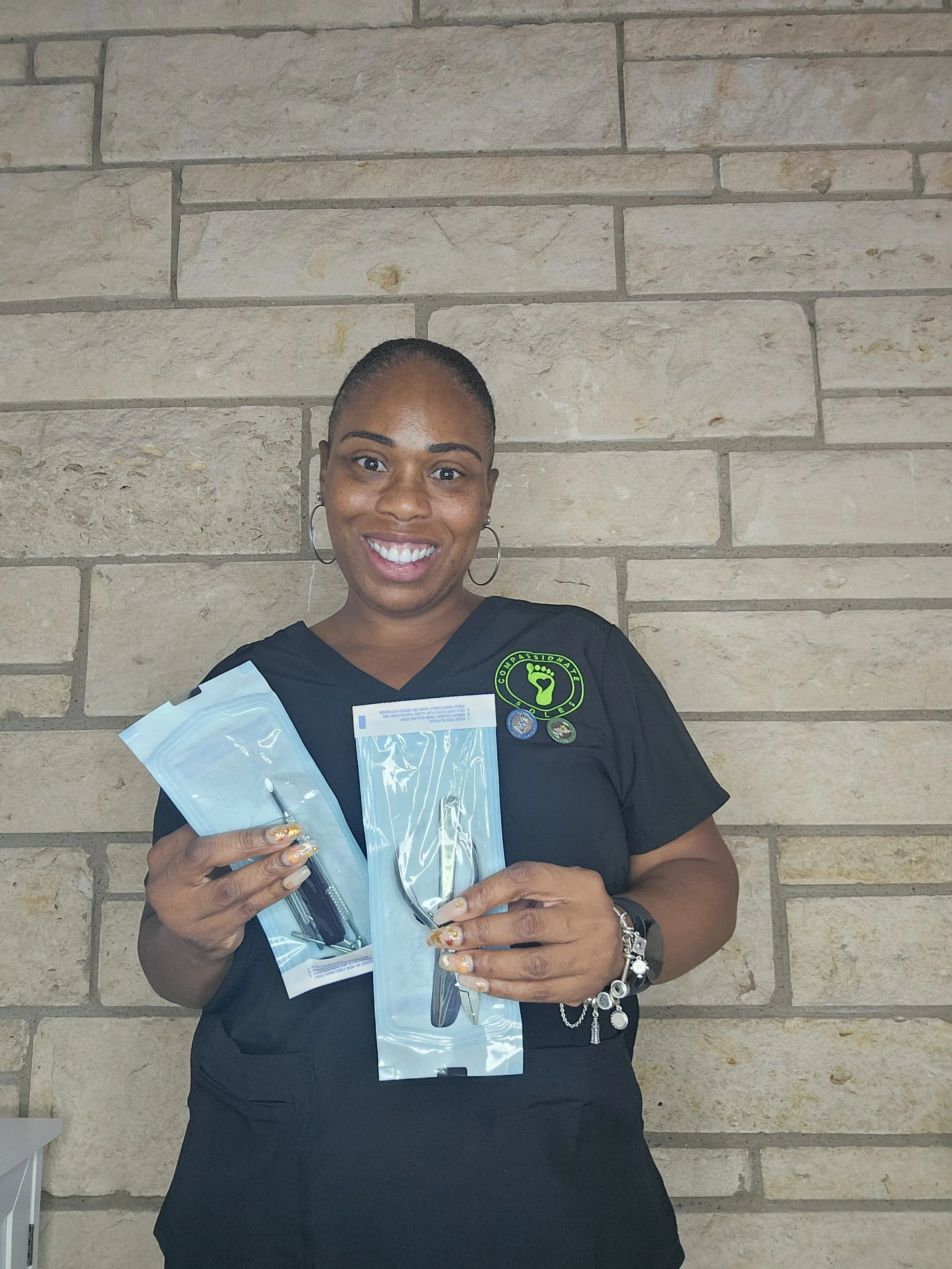 Medical foot care professional in Hurst, Texas holding sterilized podiatric tools for senior and diabetic foot care.