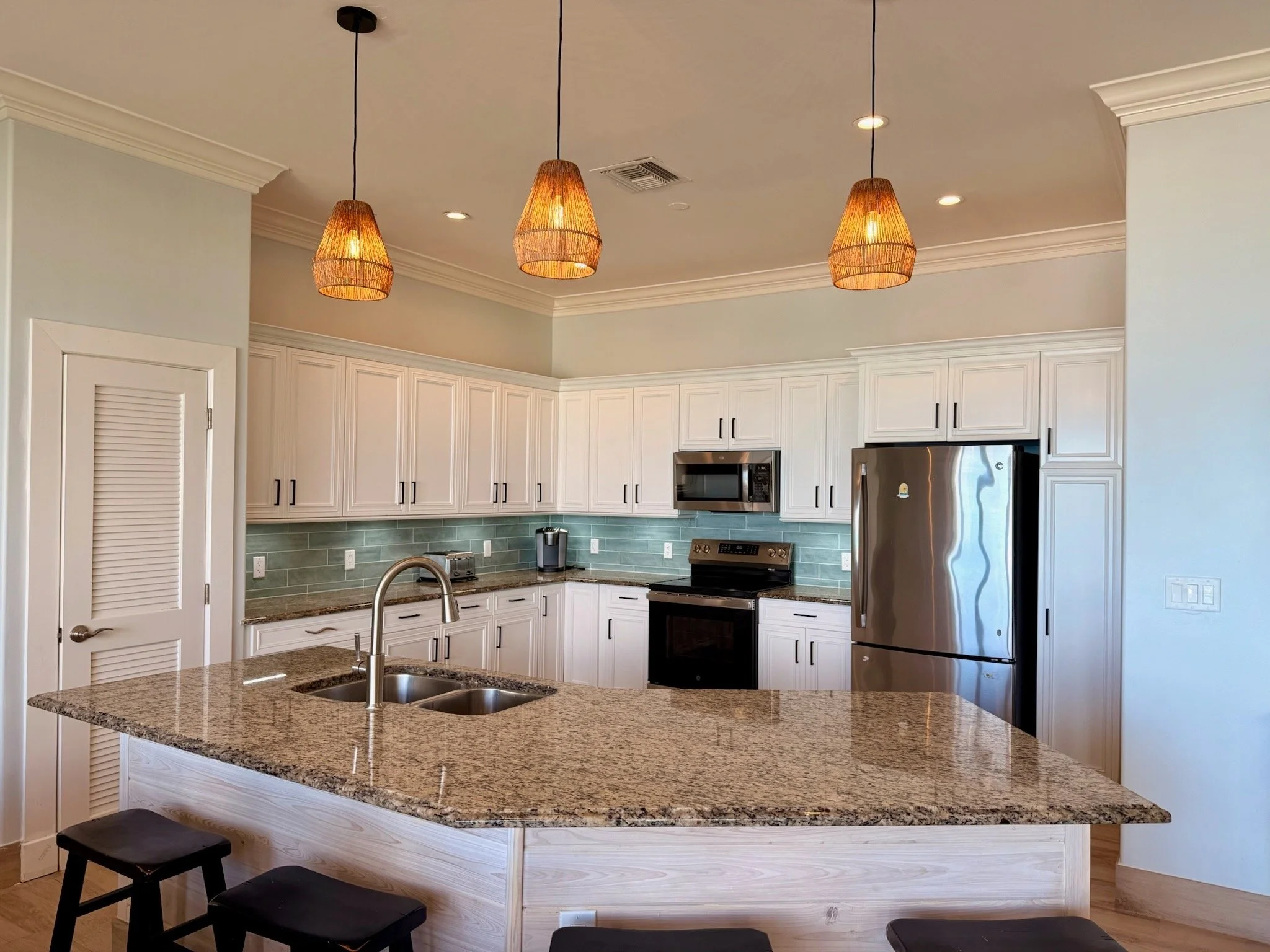 Kitchen close up.jpeg