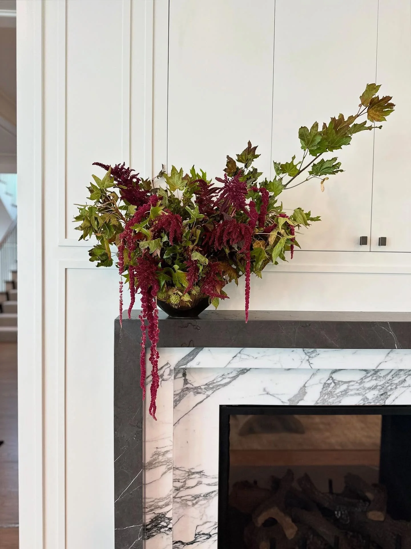 🍁 🍂 &hearts;️ 

.

.

.

#fallfolliage #fallflowers #fallfloraldesign #floraldesgin #florist #floristofchicago #chicagofloraldesign #readyforfall
