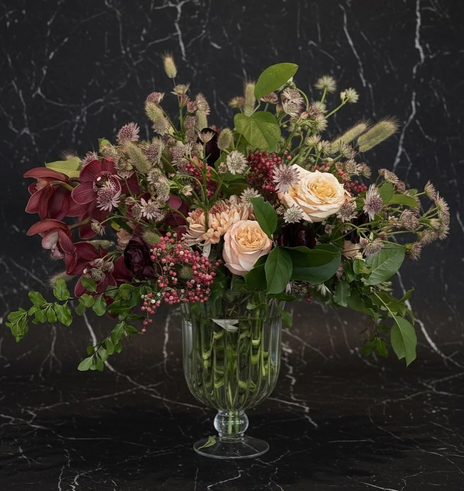 🌾🌾🌾

.

.

.

#fallflorals #fallfloraldesign #florist #floristsofinstagram #floristsofchicago #chicagoflorist #eventflorals #eventflorists #eventdesigner #eventdesign #floral #floraldesigns #floraldesigners #chicago #chicagofall