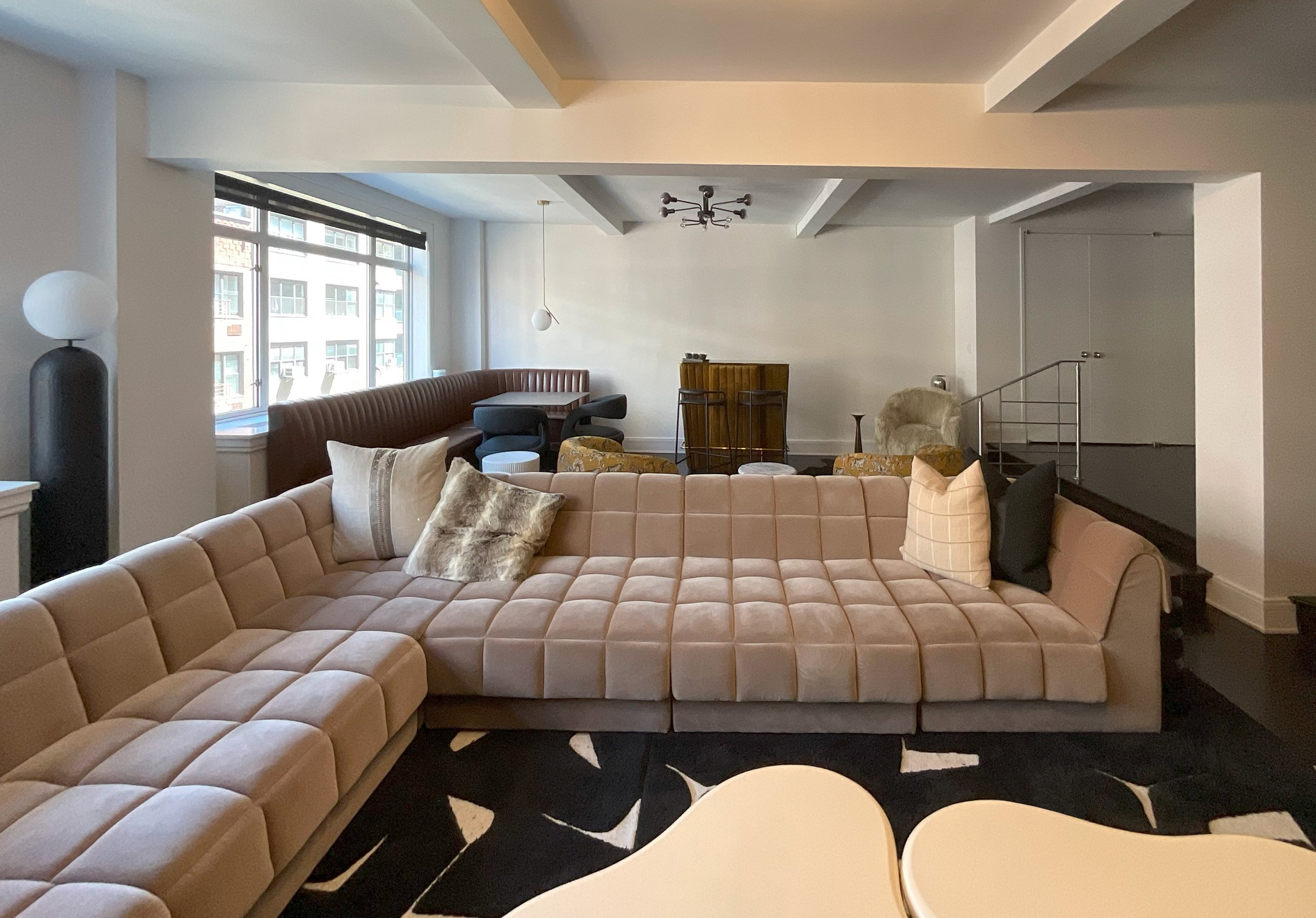 Living Room 1.jpg