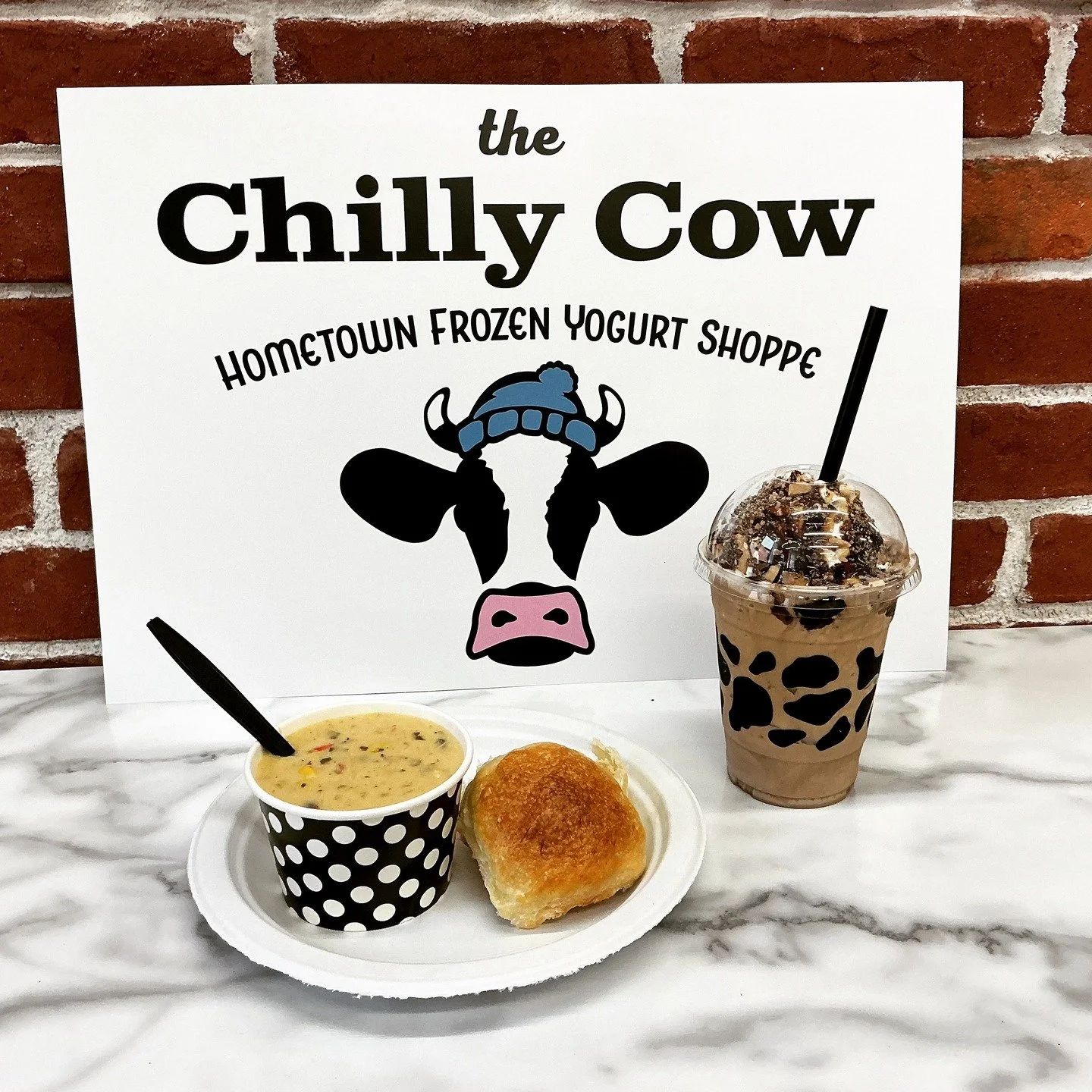 There&lsquo;s nothing better than a warm bowl of soup on a busy day!
Whether you&rsquo;re running between practices, work, or game night- our Chicken Poblano and Lobster Bisque are ready when you are!
Pair it with one of our delicious shakes or bowls