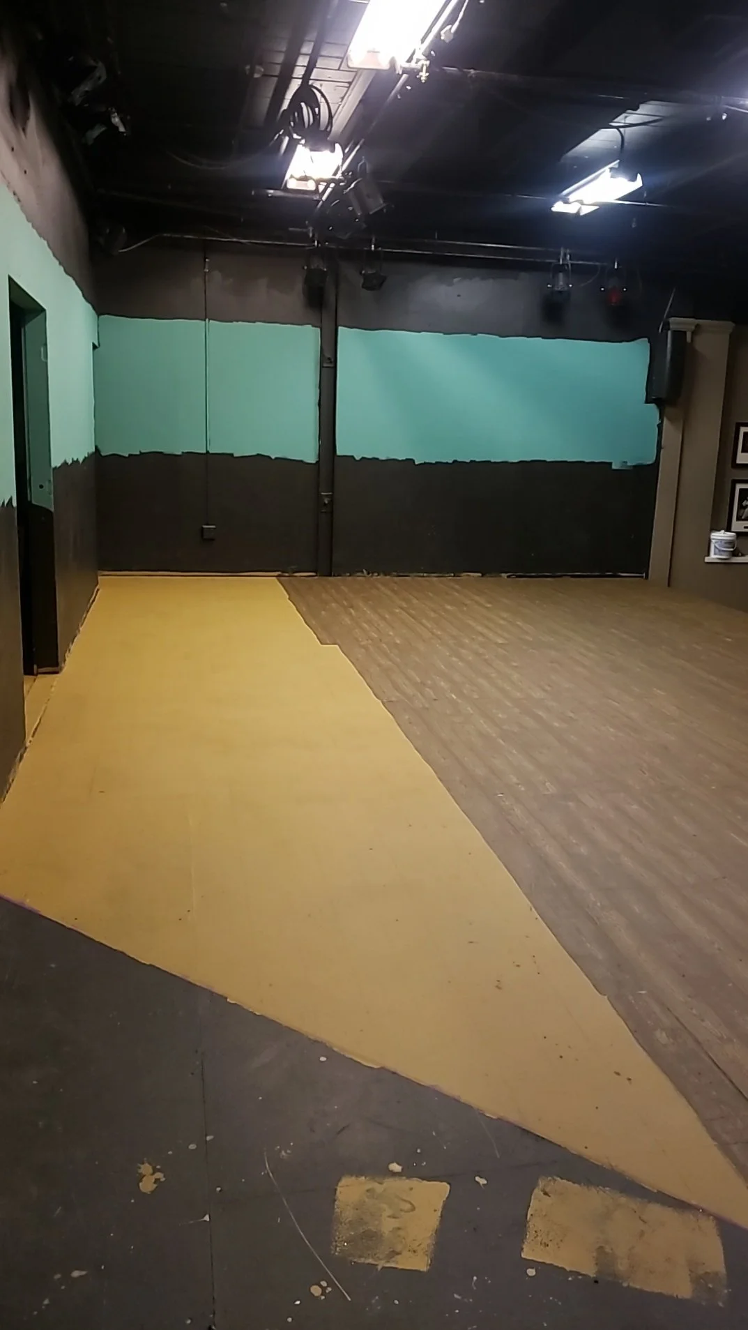 "Tiny Beautiful Things," OU '21. Designed + Painted by Leo Fuller