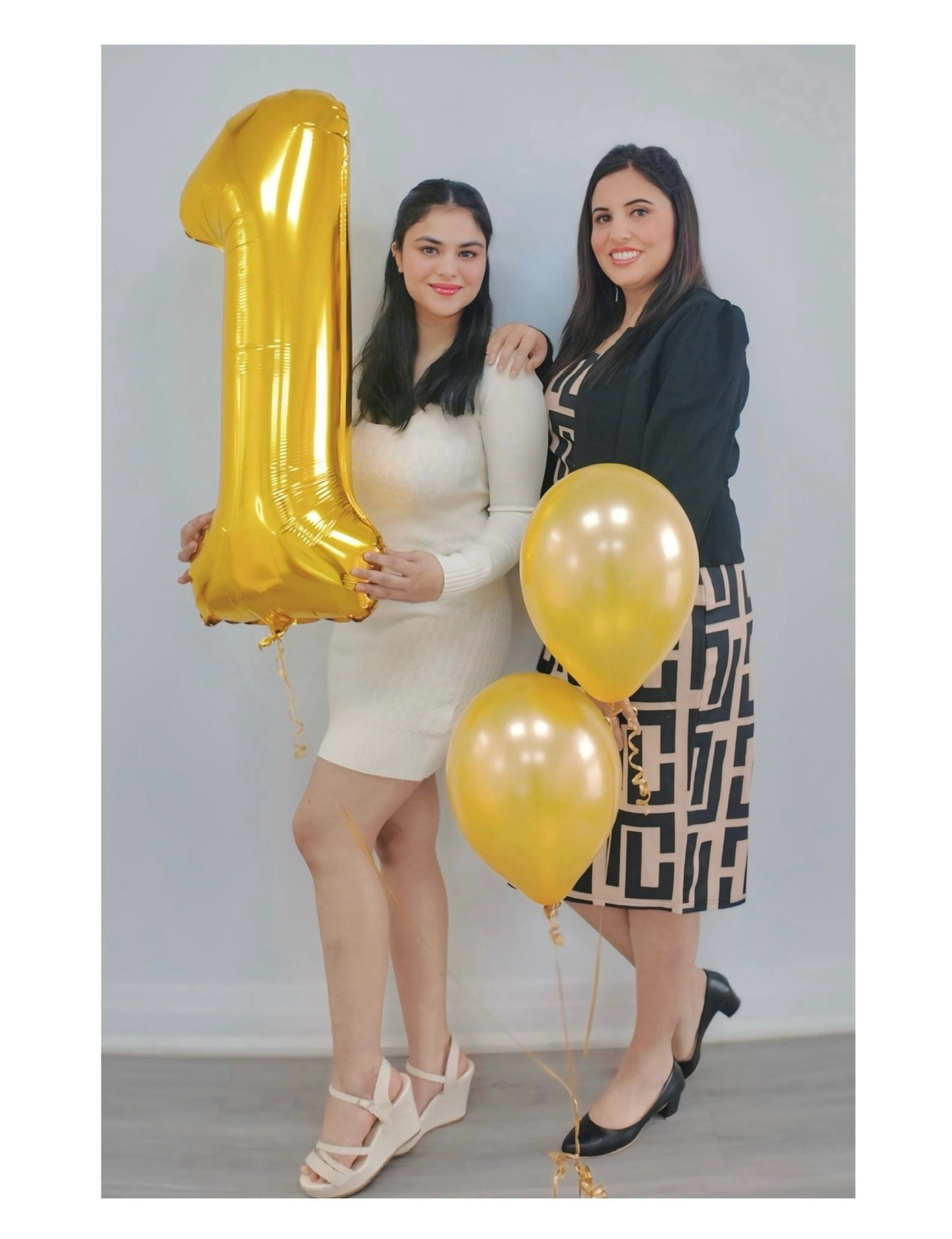 One year ago, We started with a dream, a lot of hard work, and faith that consistency always wins. Today, We are so proud to say Laser2Glow turns ONE 🫶🏻✨ This journey has taught us patience, discipline, and the power of showing up even on the harde