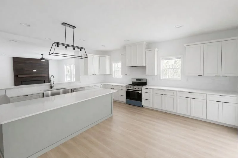 3091 Fairview Rd Kitchen.png