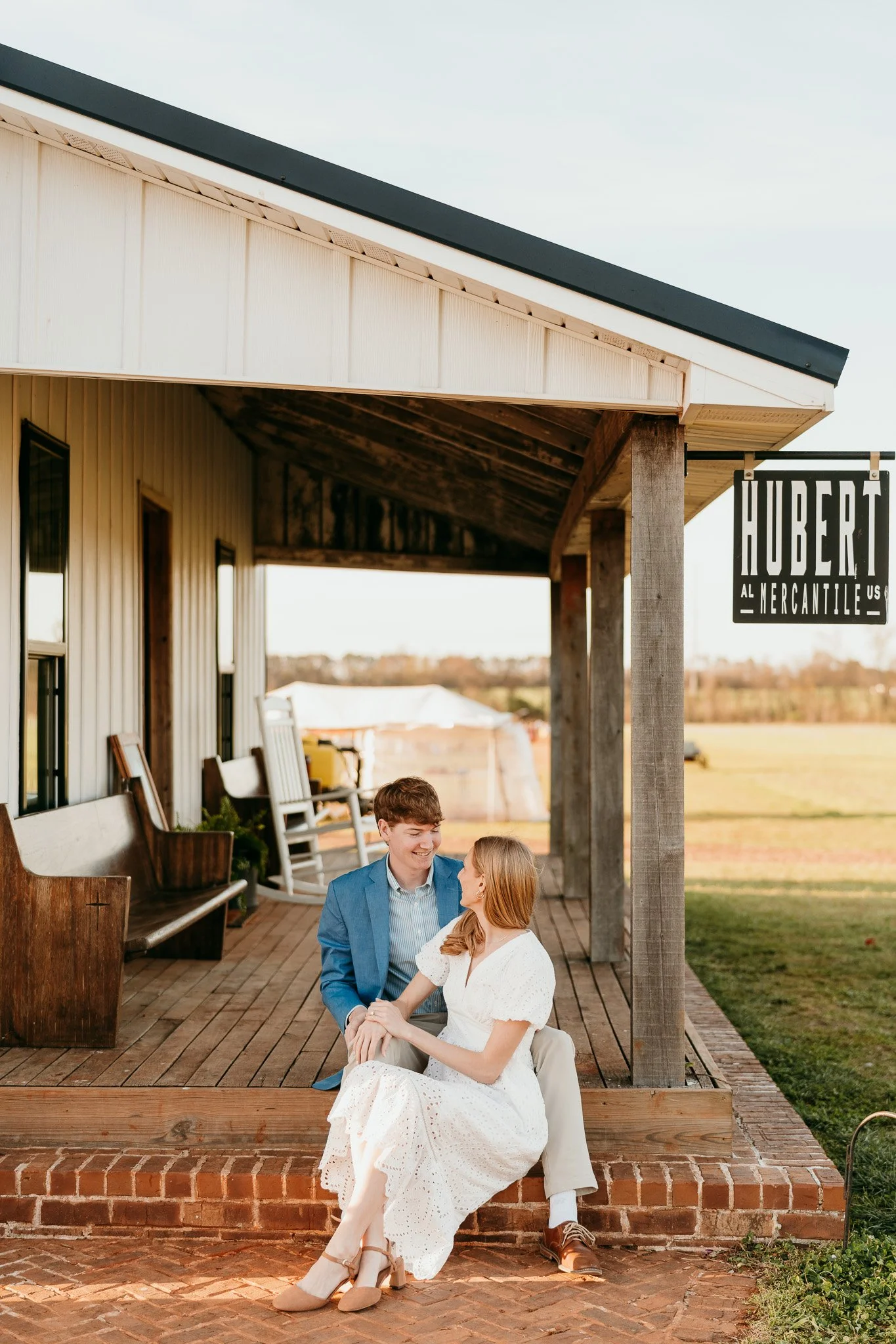 What to Wear for Your Engagement Photos | Huntsville &amp; Nashville Wedding Photographer Tips