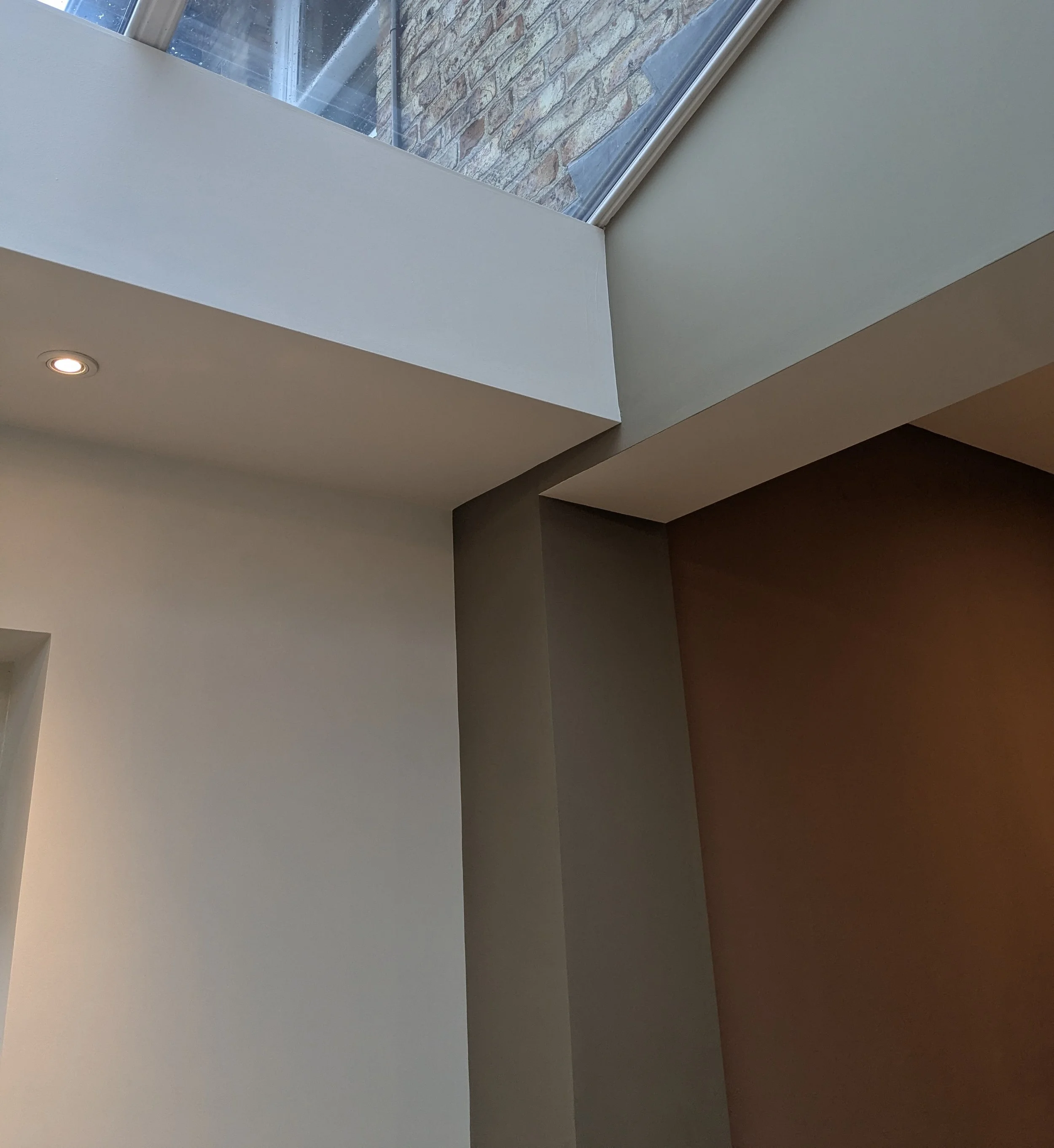 Using Multiple Colours in Painting &amp; Decorating: Pros, Cons &amp; Best Colour Choices