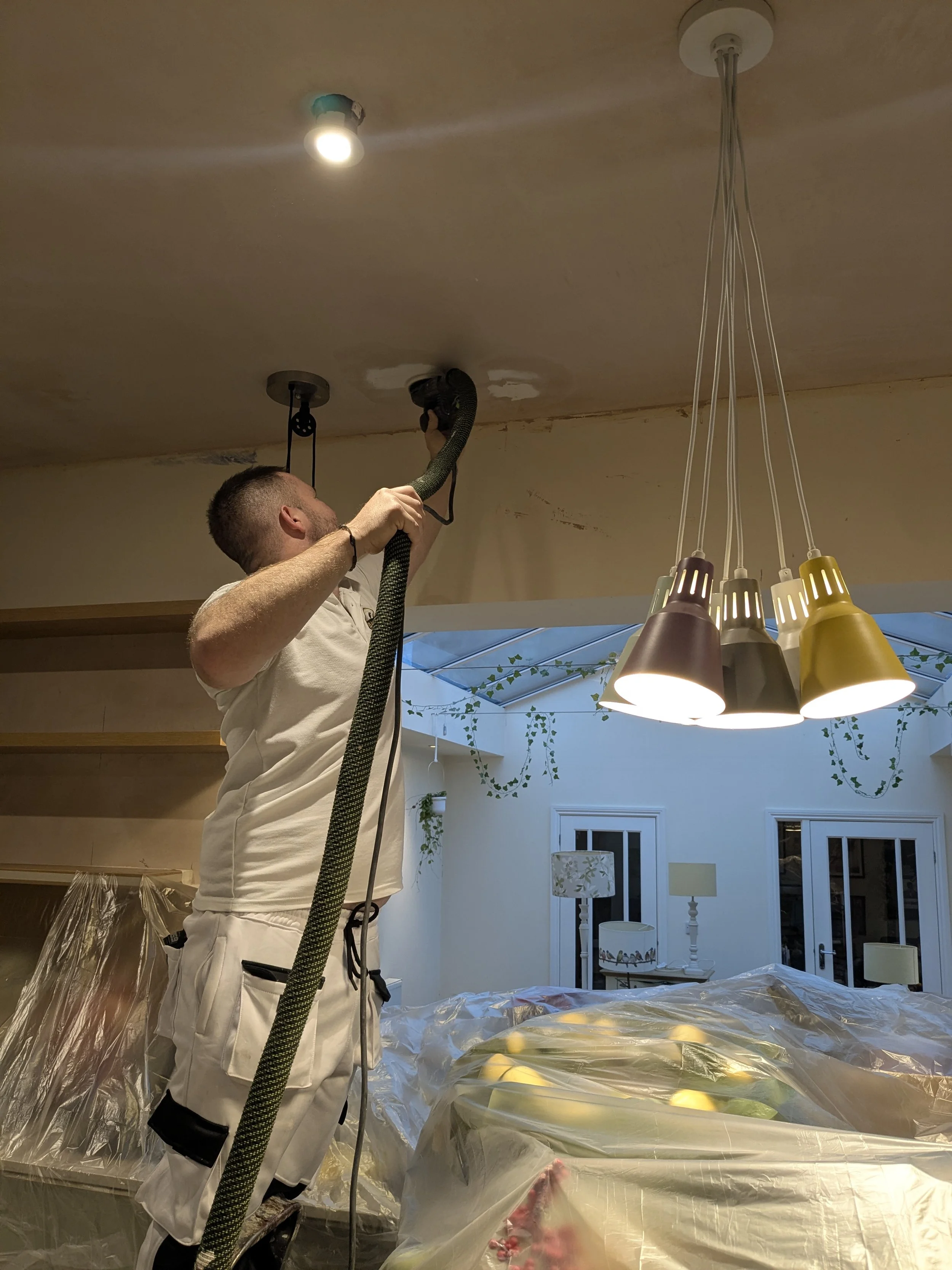 What Makes a Good Decorator? Key Qualities to Look For