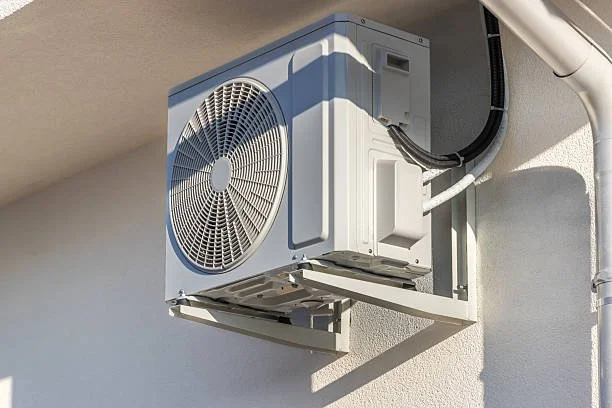 Heat Pumps vs Gas Furnaces 2026: Which Saves You More Money?