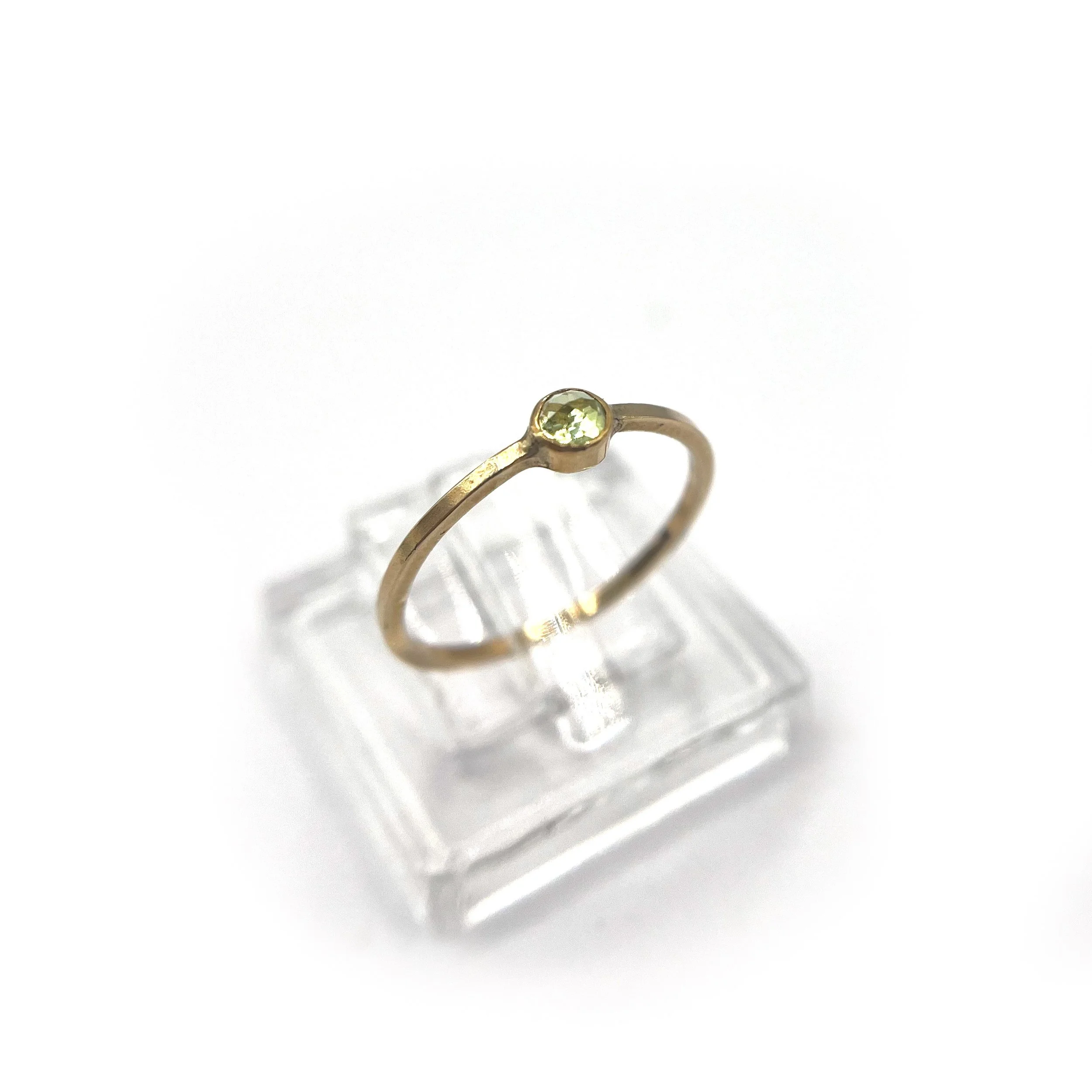 Electron Ring Peridot 1.jpeg