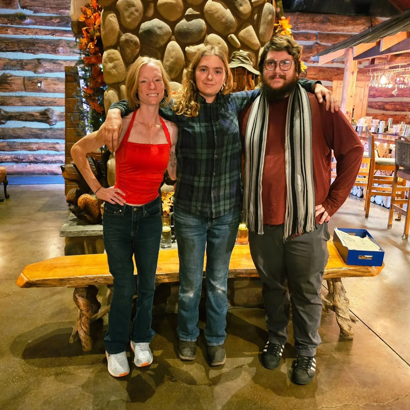 An adventurous evening trying kangaroo, lamb, venison, duck, antelope, and quail at @saskatoongreenville 🦘 I wasn't a fan of the kangaroo but my venison chops and the smoked duck were phenomenal. Always love when @larkthelurker25 comes to visit!
.
.