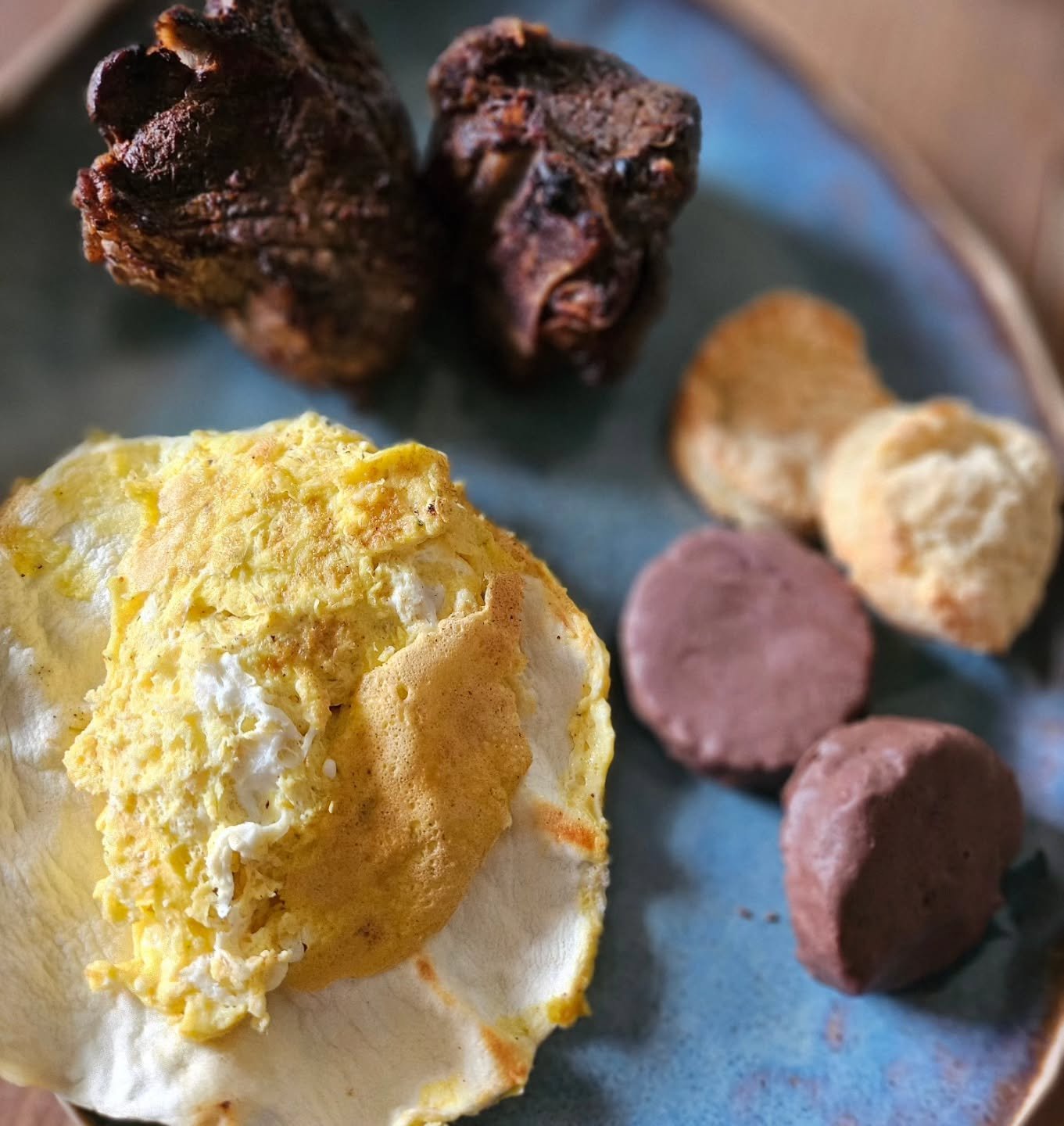 On this Easter Sunday, I'm grateful for a full plate and an empty tomb! He is risen, alleluia!

I deserve nothing but the wrath of God, because I am a sinful human being - but He chose to sacrifice His son in my place, and in yours. Receive His gift 