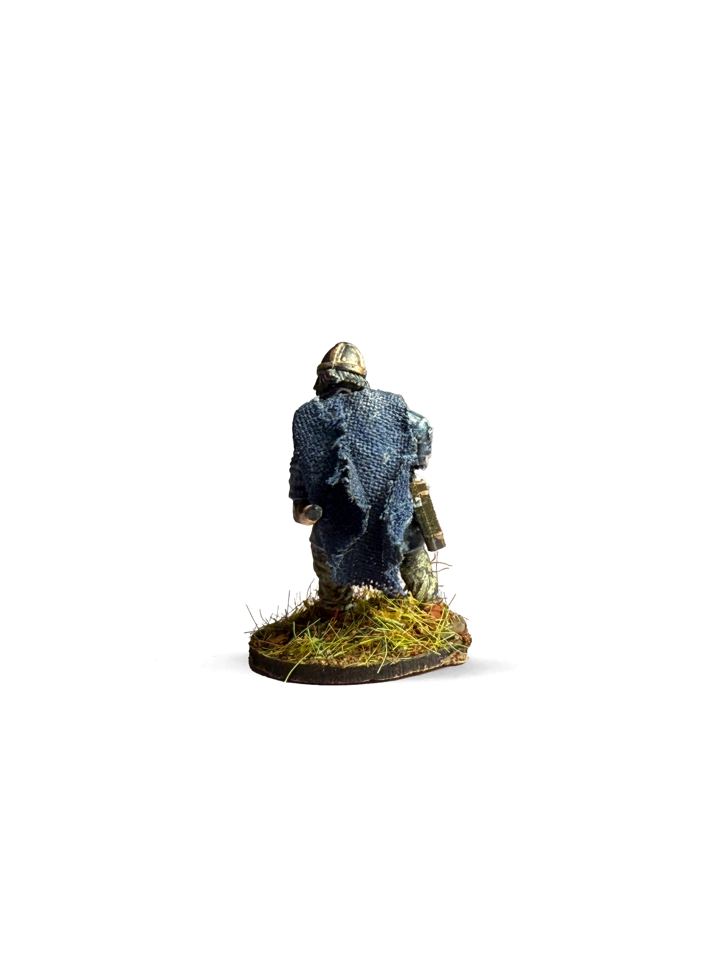 Blue Cloak Back.png