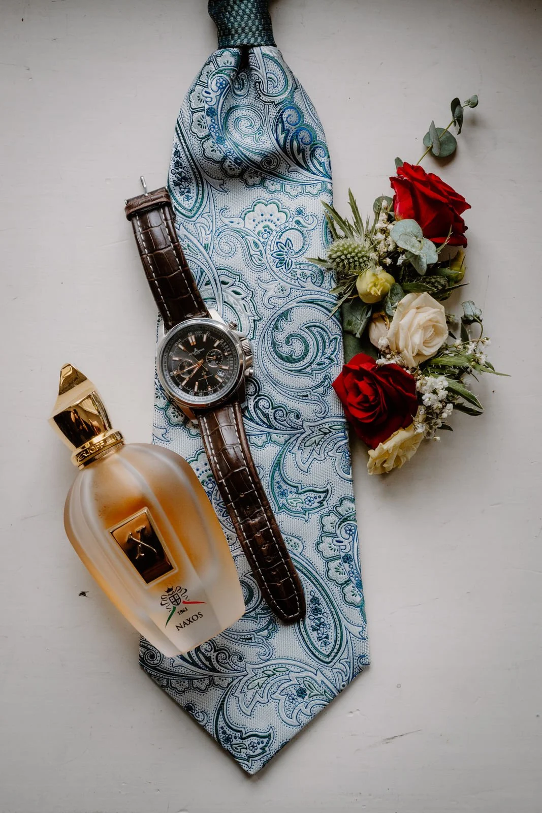 Hochzeitsdetails für den Bräutigam