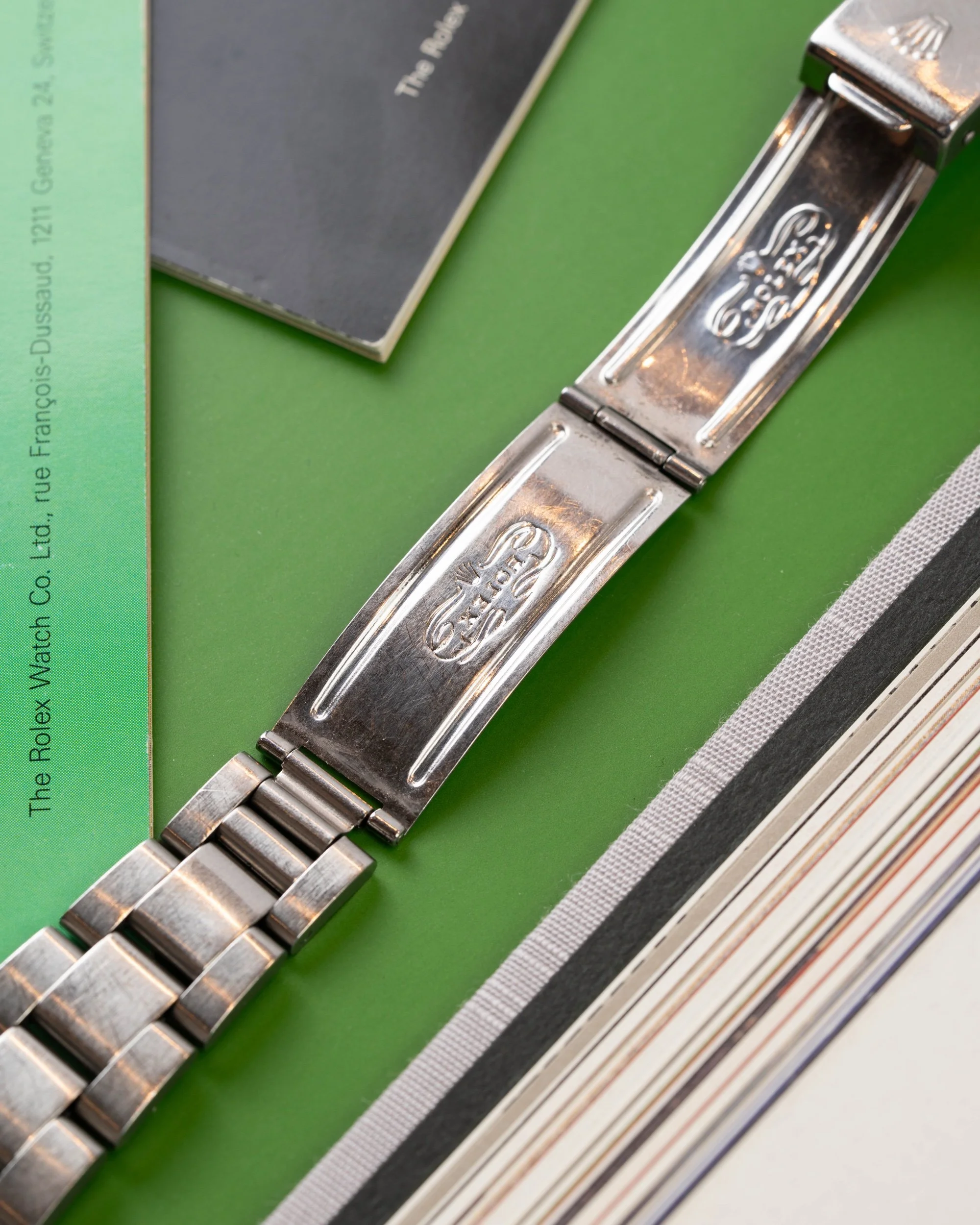 Classic men's vintage Rolex Oyster Perpetual Date. 34mm stainless steel luxury watch from 1979 with date function