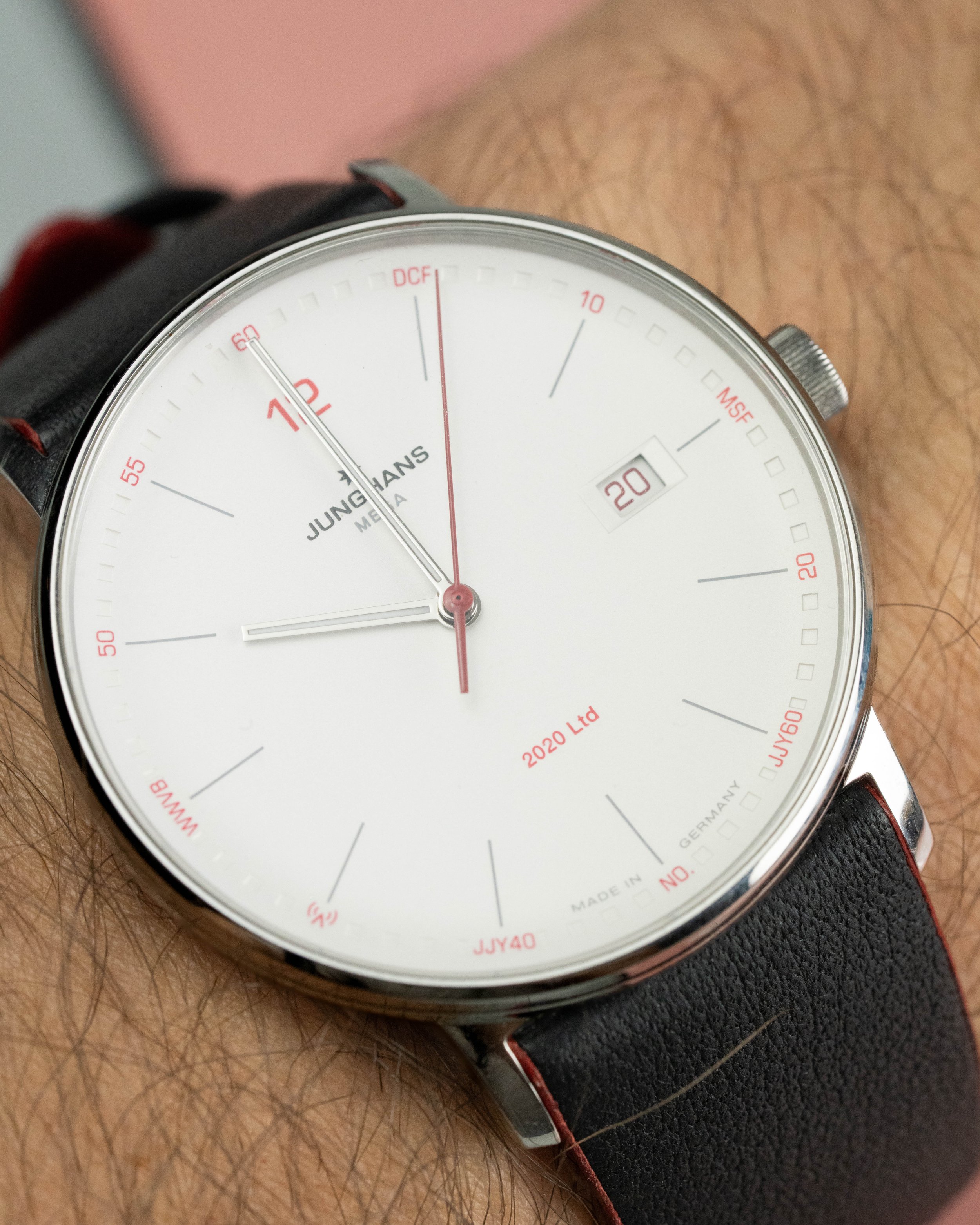 Radio-controlled Junghans Form Mega Ref 058/4931.75. Features J101.65 atomic movement and perpetual calendar