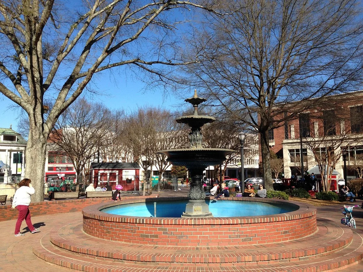 Marietta Square fountain near PeachLine Mobile Detailing service area in Marietta GA