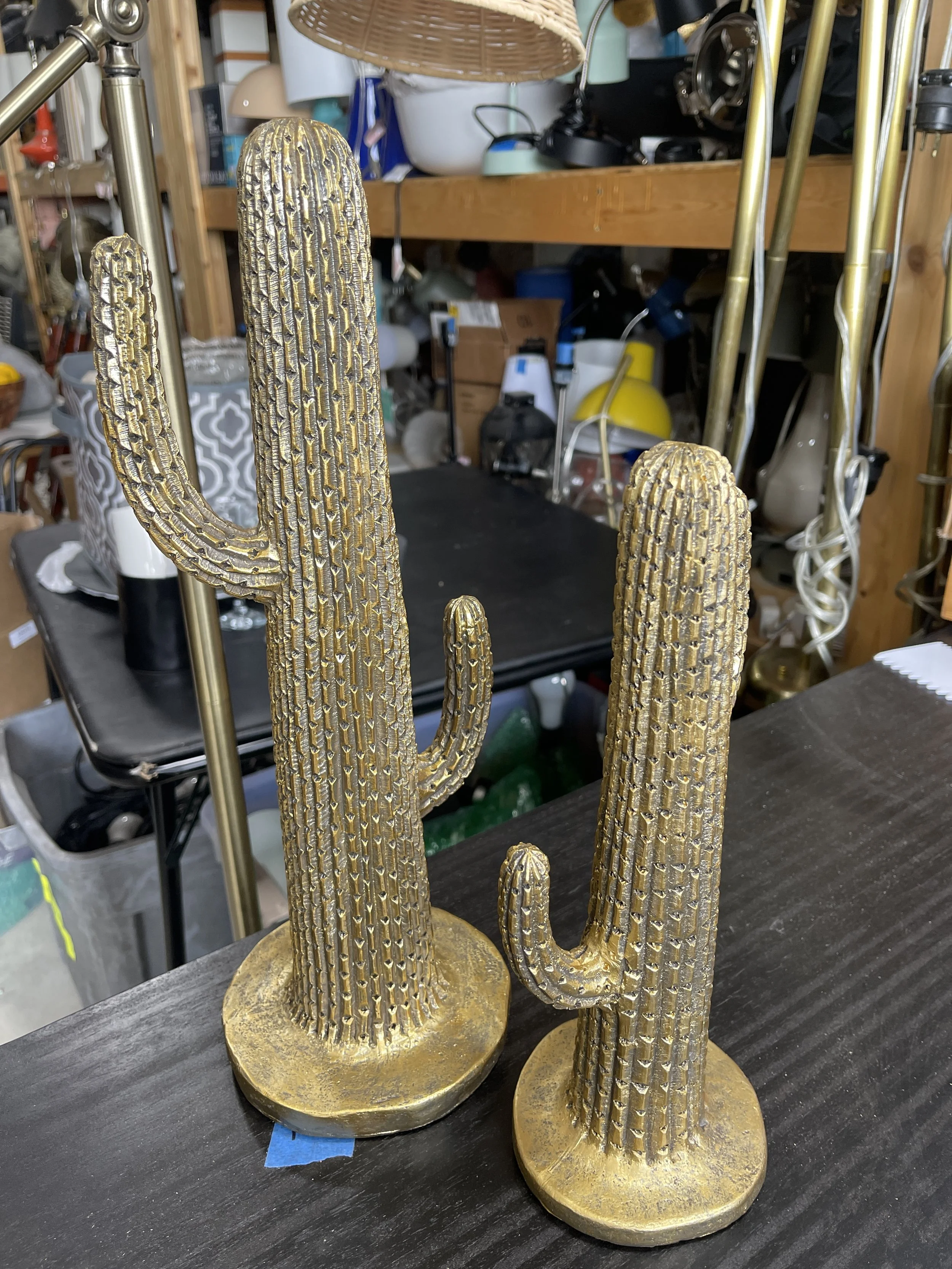 Set of 2 golden decorative cactus - rental only