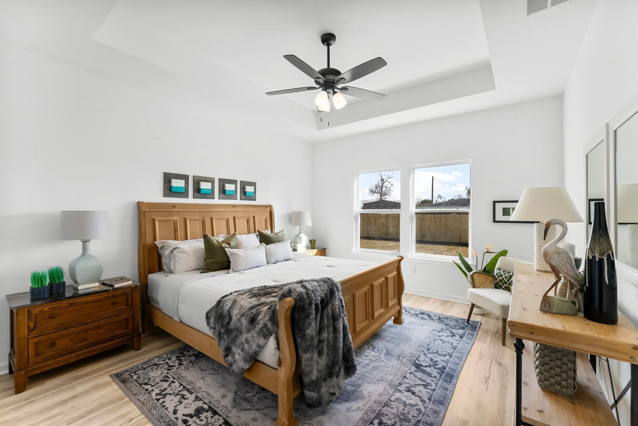 30-web-or-mls-6108 Lake Dr-37.jpg
