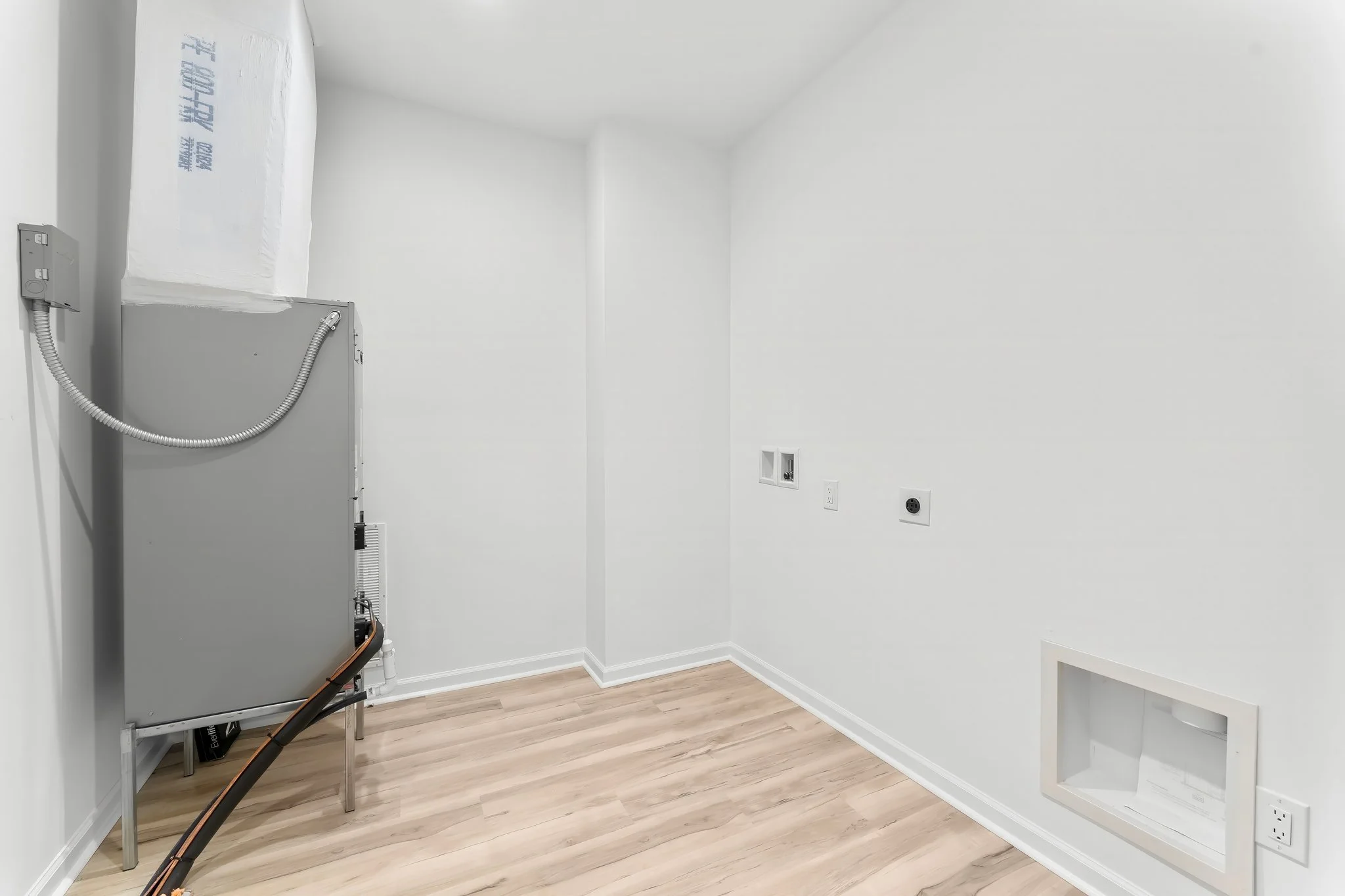 29-web-or-mls-6108 Lake Dr-36.jpg