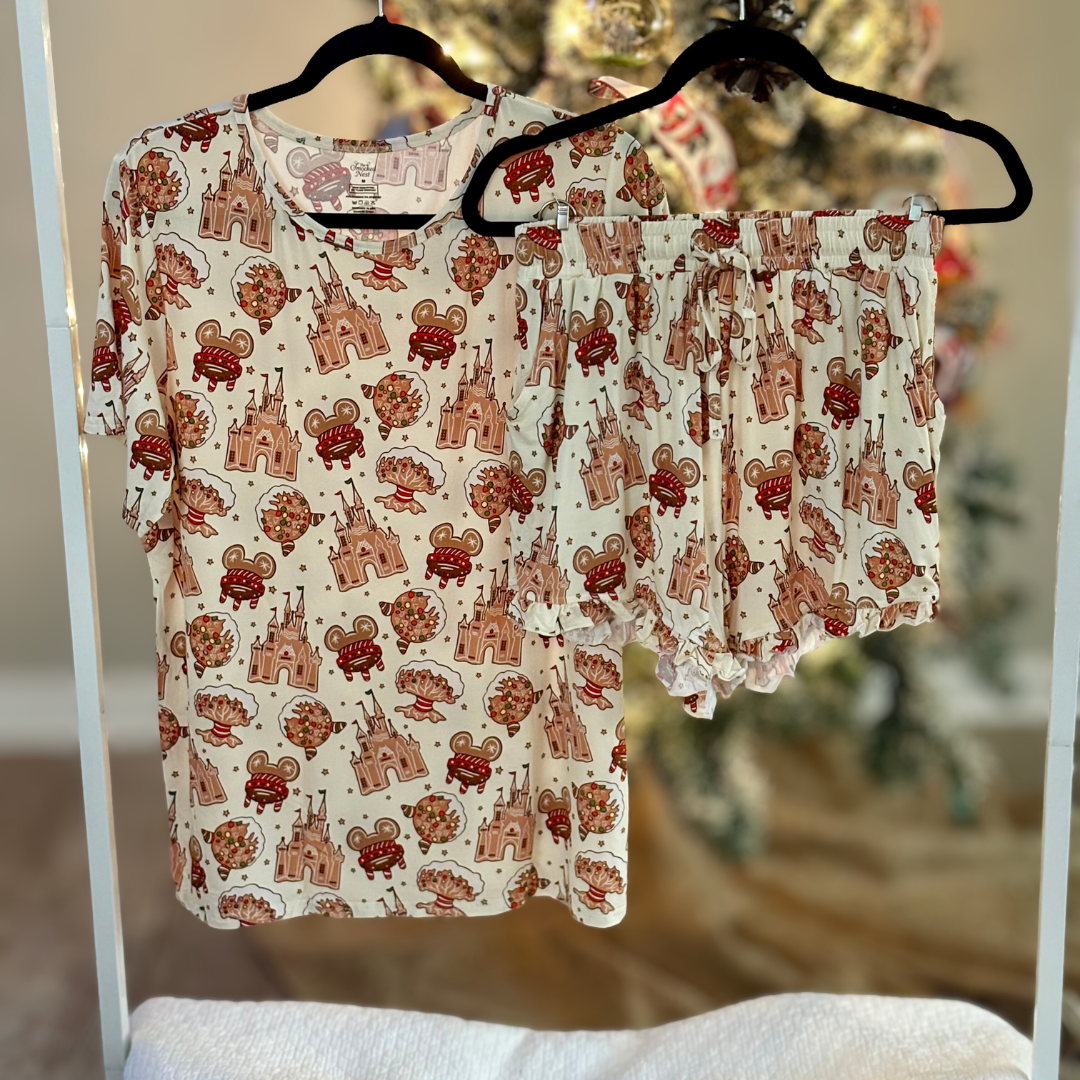 Gingerbread wishes + Mouse ear kisses - Women's Short Set