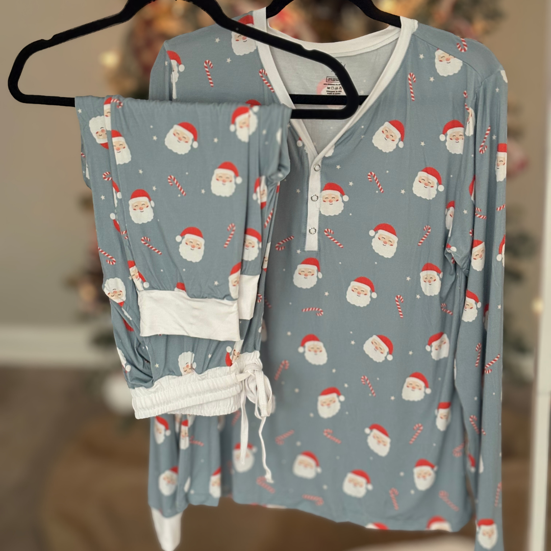 Here Comes Santa (Sage) - Women's Jogger Set