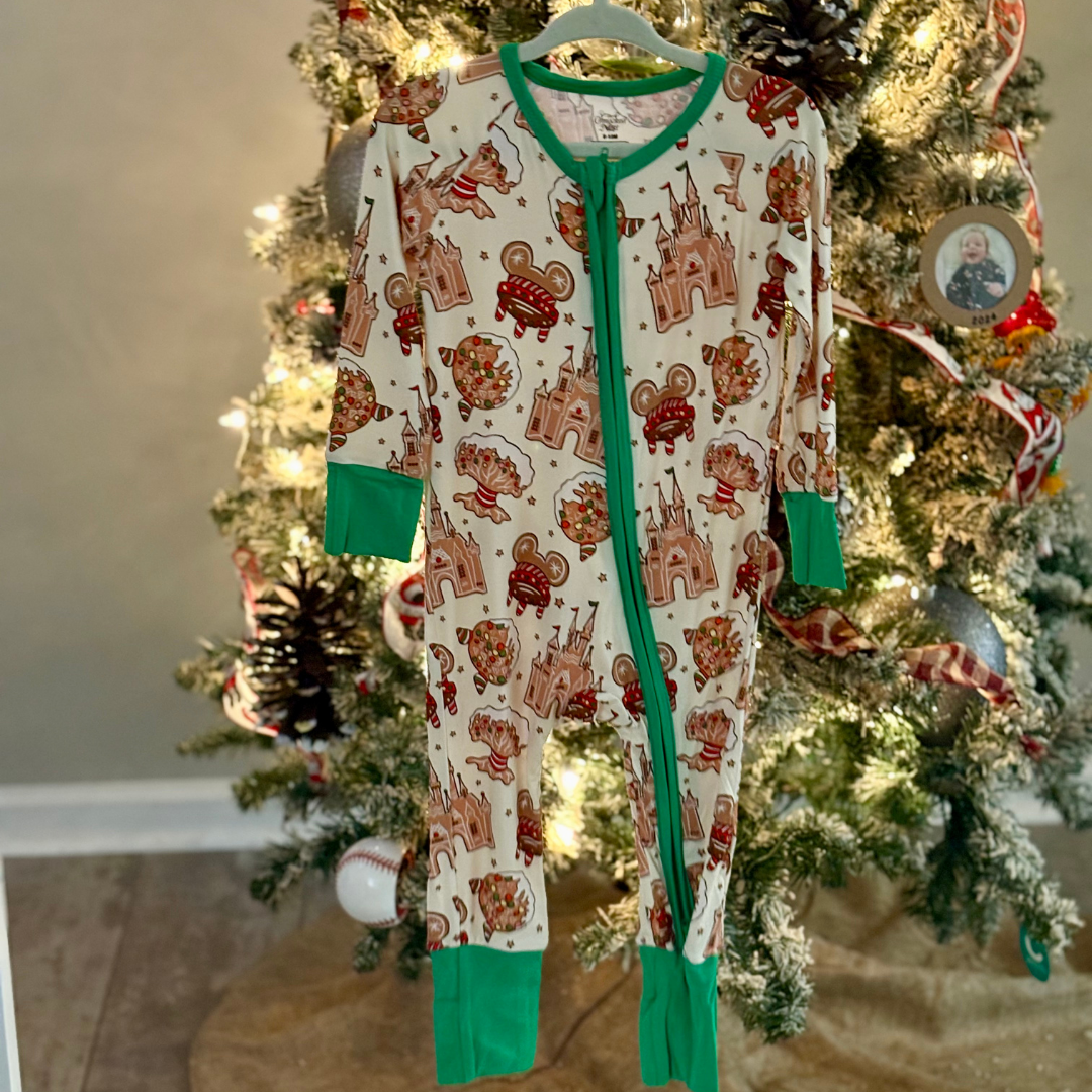 Gingerbread wishes + Mouse ear kisses