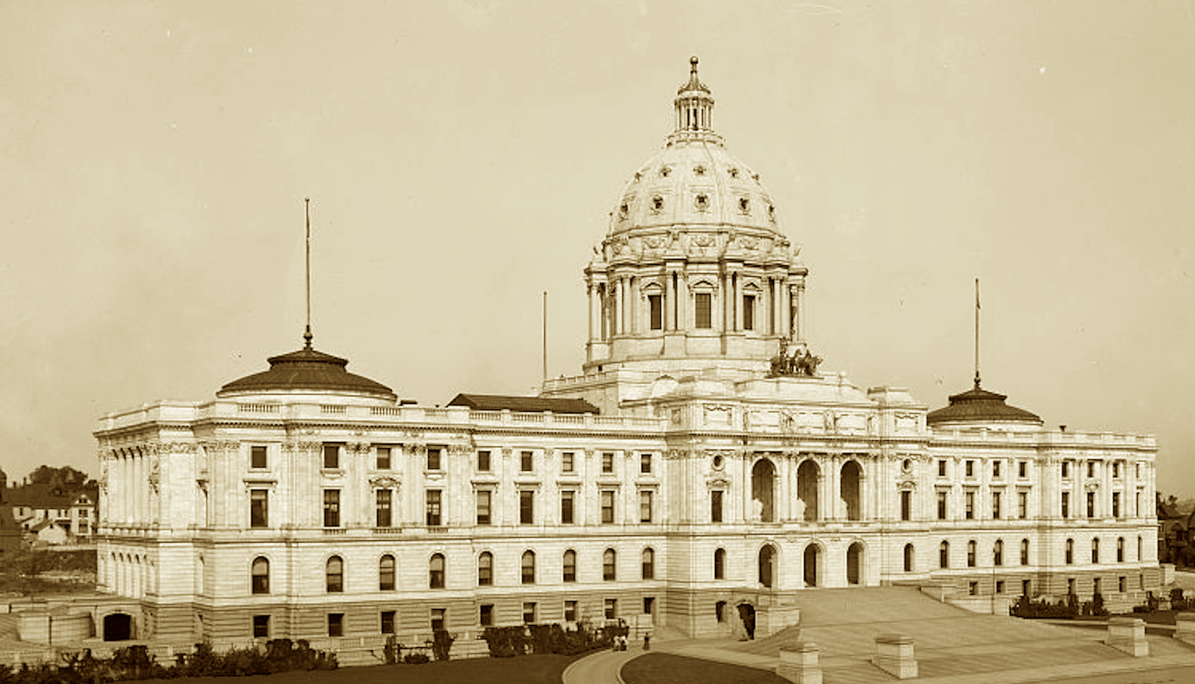 Gilbert’s grand dome in Saint Paul commands,
A white marble marvel with deft, local hands.
He gave it his best—it still proudly stands.