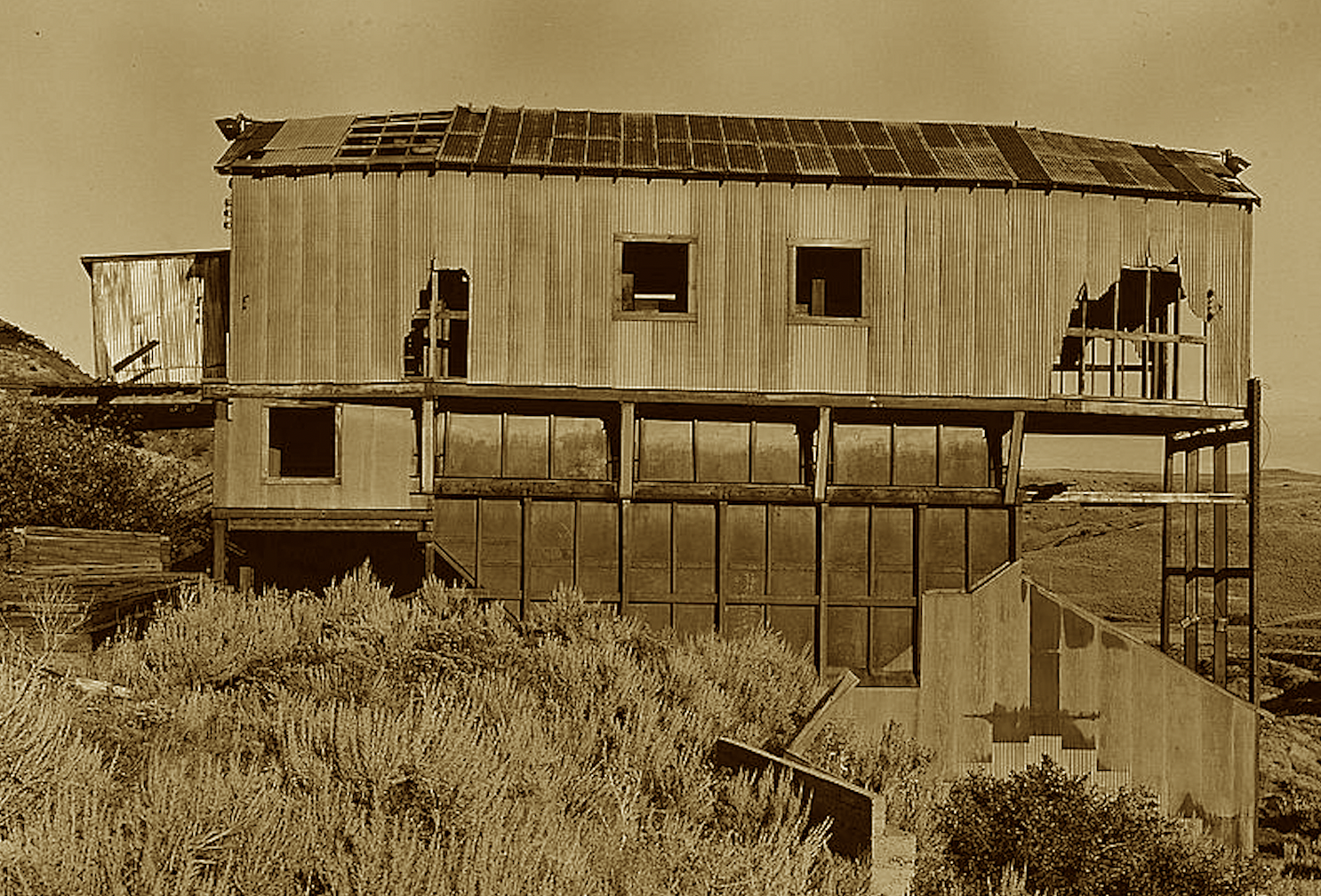 A coal seam deep, a warning missed,
Then fire roared in smoke and hissed.
The mountain shook, the shaft went black—
And seventy souls did not come back.
Their memory haunts the hillside still,
A ghostly hush on Bearcreek hill.