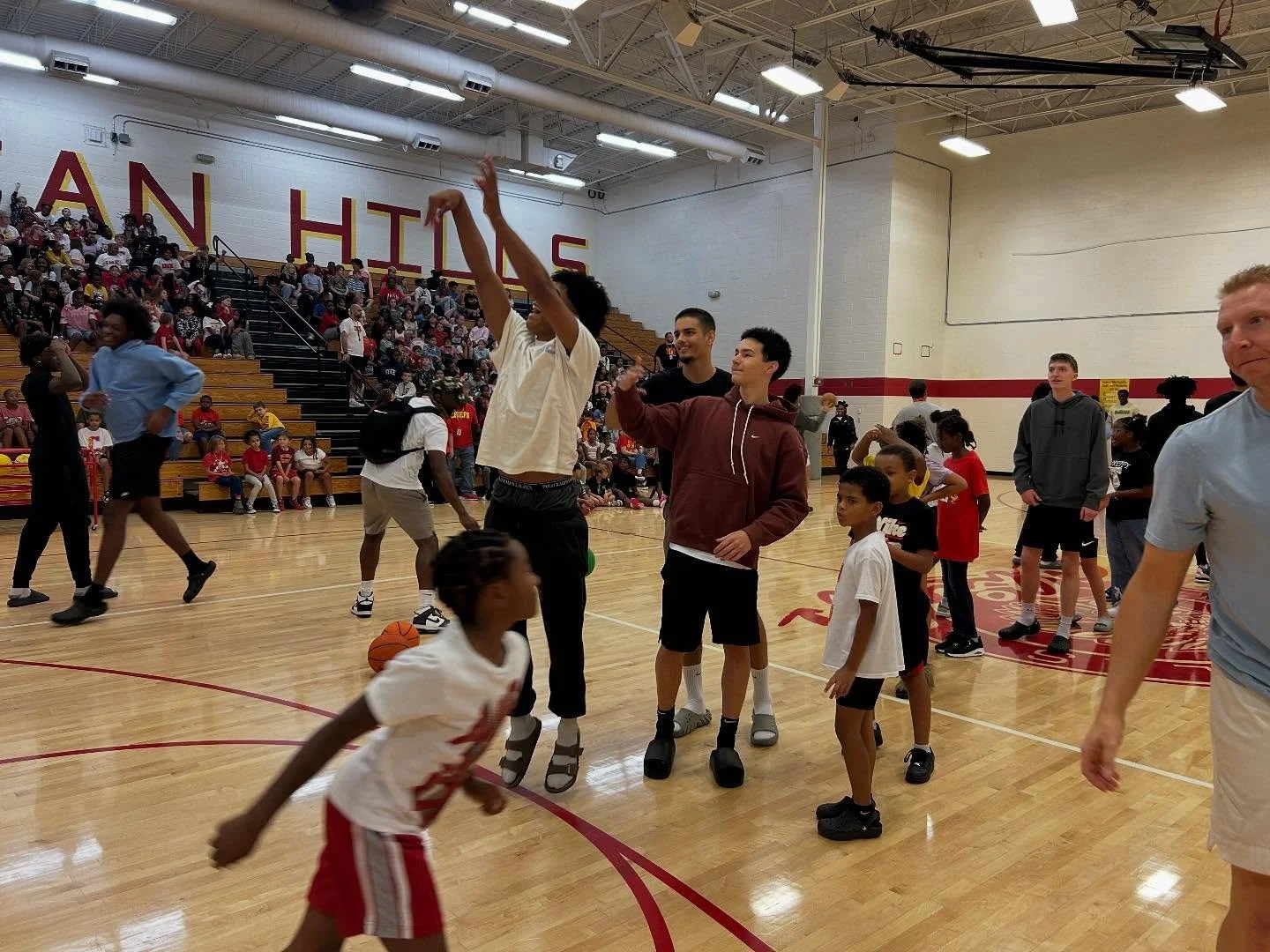 Today our MODE team was invited to an assembly at Indian Hills elementary.  Some words of inspiration, a couple games of knockout, and signing a few autographs.  Important for us to give back and to learn the responsibility of being considered a role