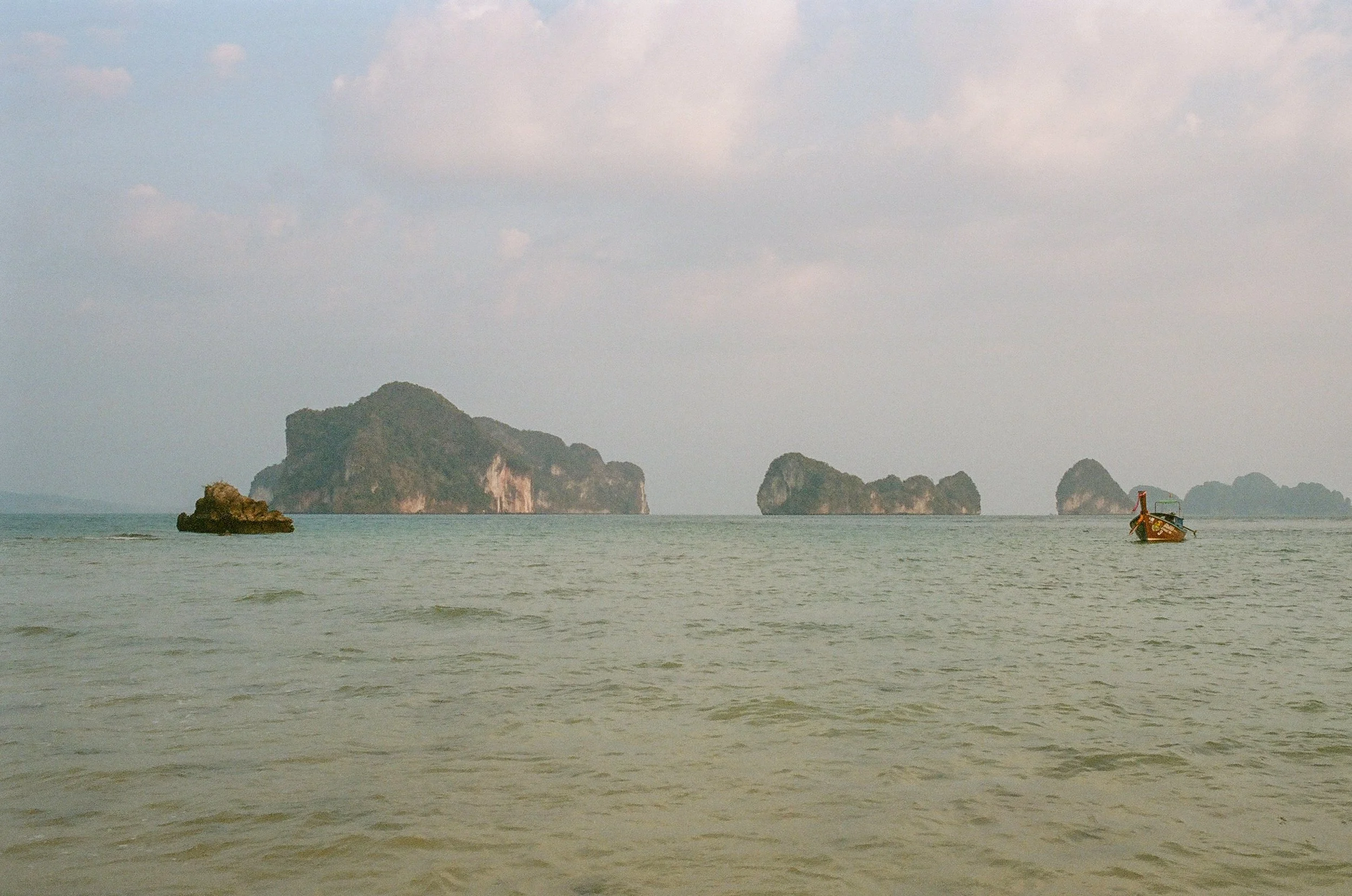 Boat in Water (1 of 1).jpg