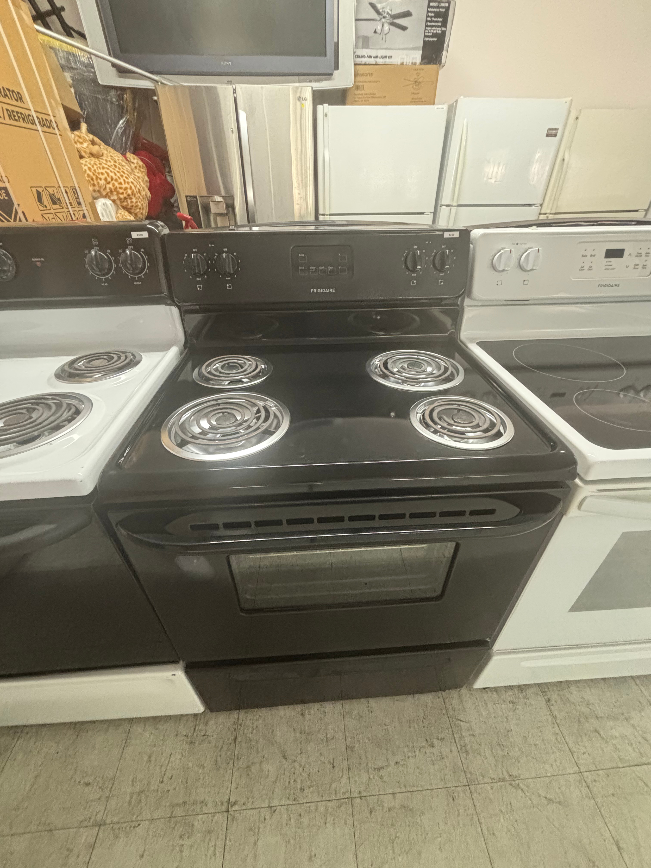 Frigidaire Electric Stove