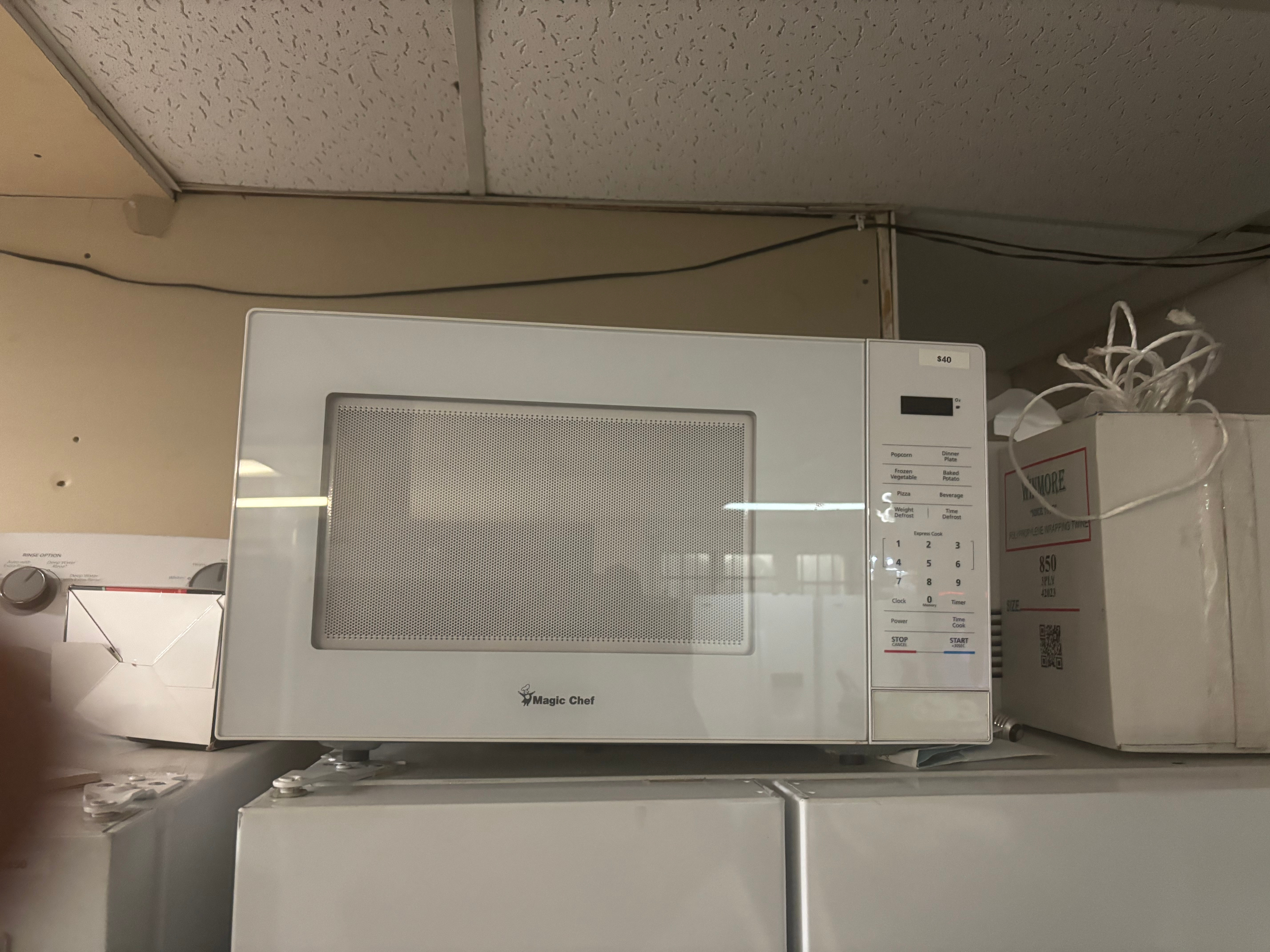 Untitled design - 2025-11-18T170647.359.png