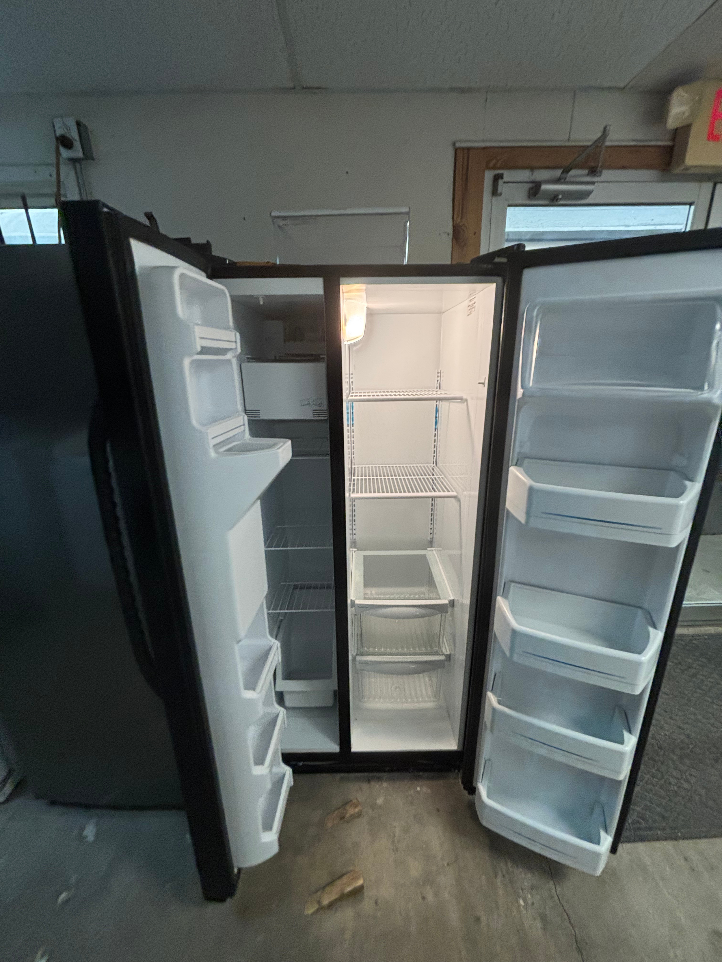 Untitled design - 2025-11-18T185628.030.png