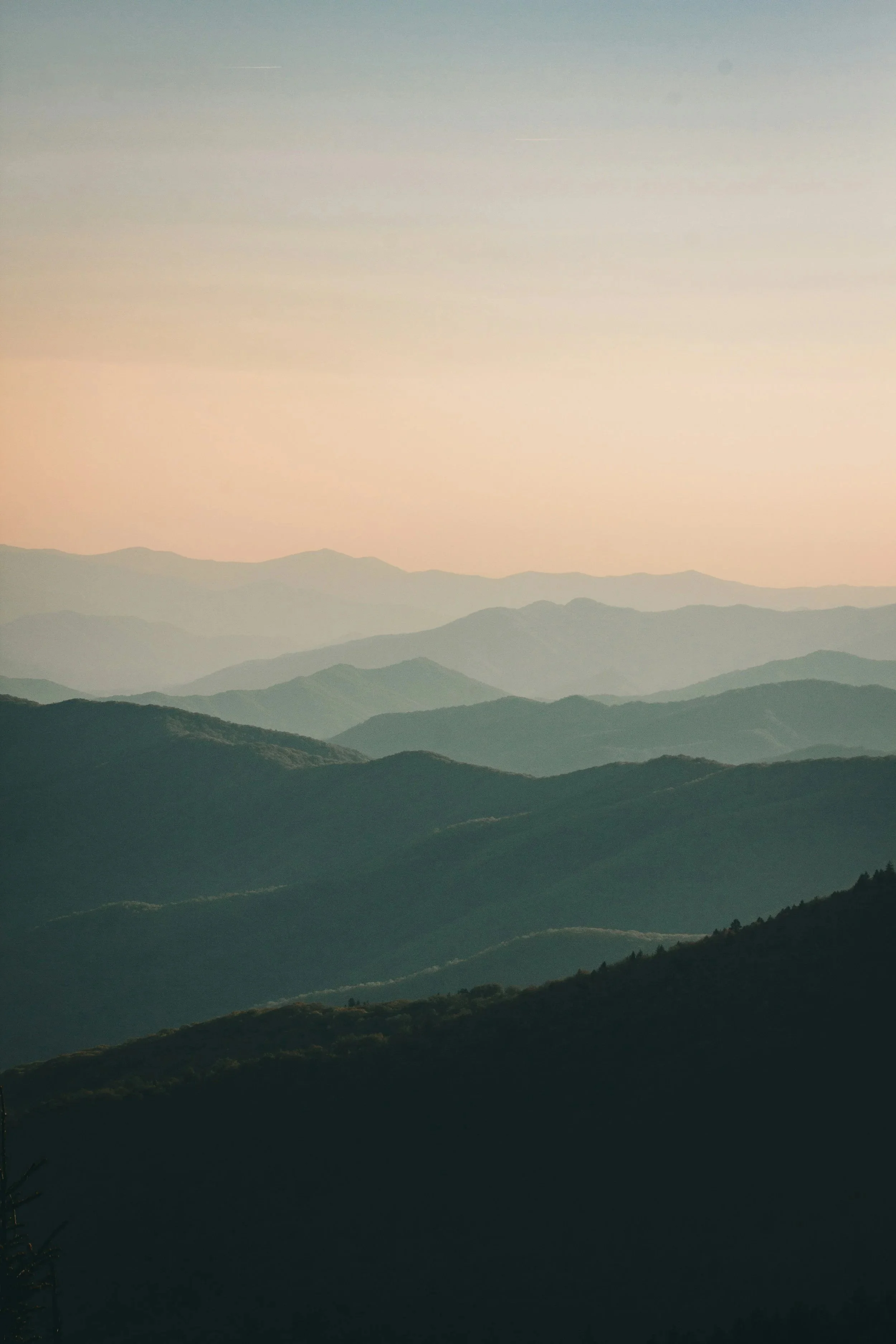 Photo of mountains by Ivana Cajina