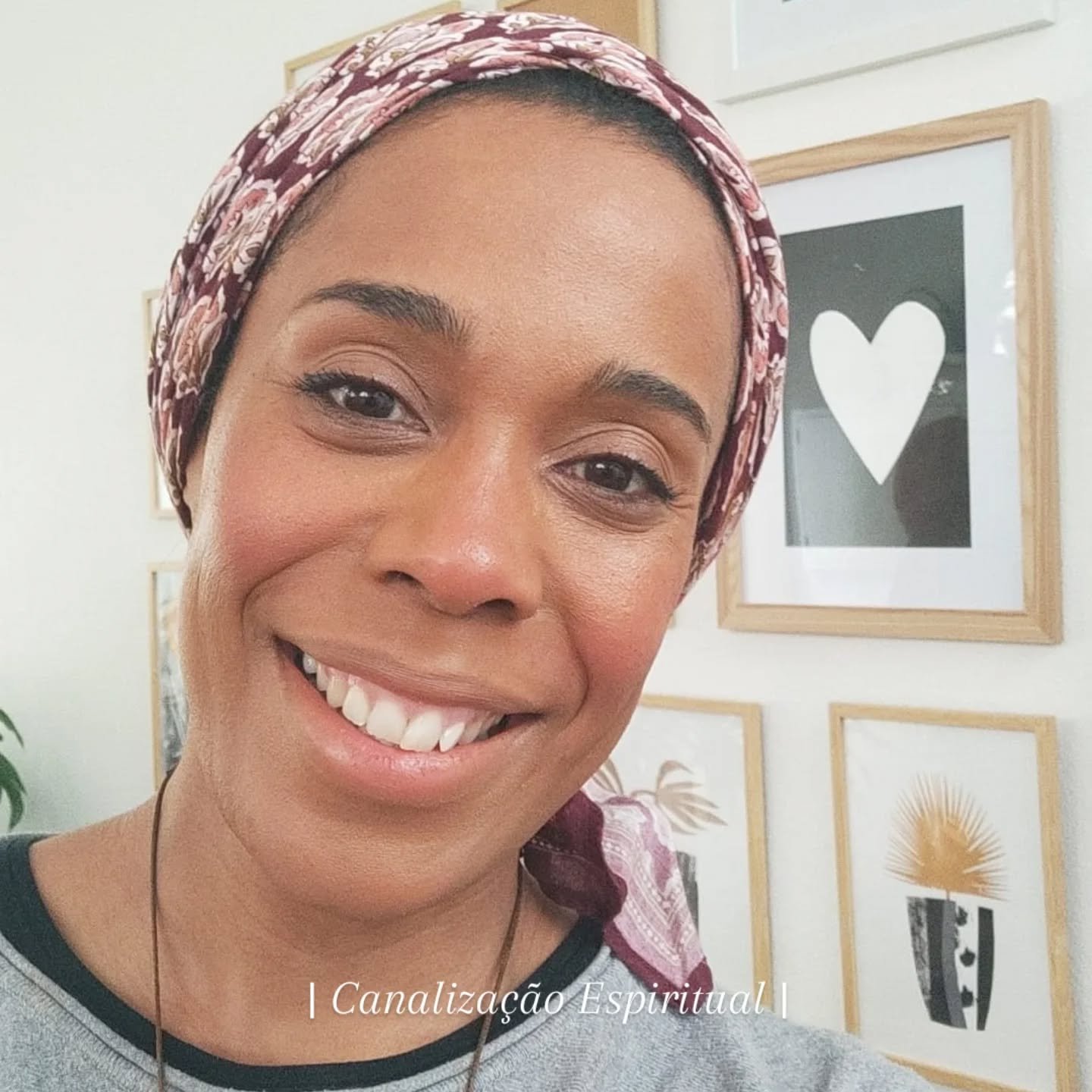 🧡 EST&Aacute; NA HORA DE SONHAR DE NOVO

"Queridos filhos, est&aacute; na hora de sonhar de novo.
Est&aacute; na hora de serem inteiros, de se abrirem e de se expressarem ao mundo conforme as vossas qualidades, os vossos dons e as virtudes do v