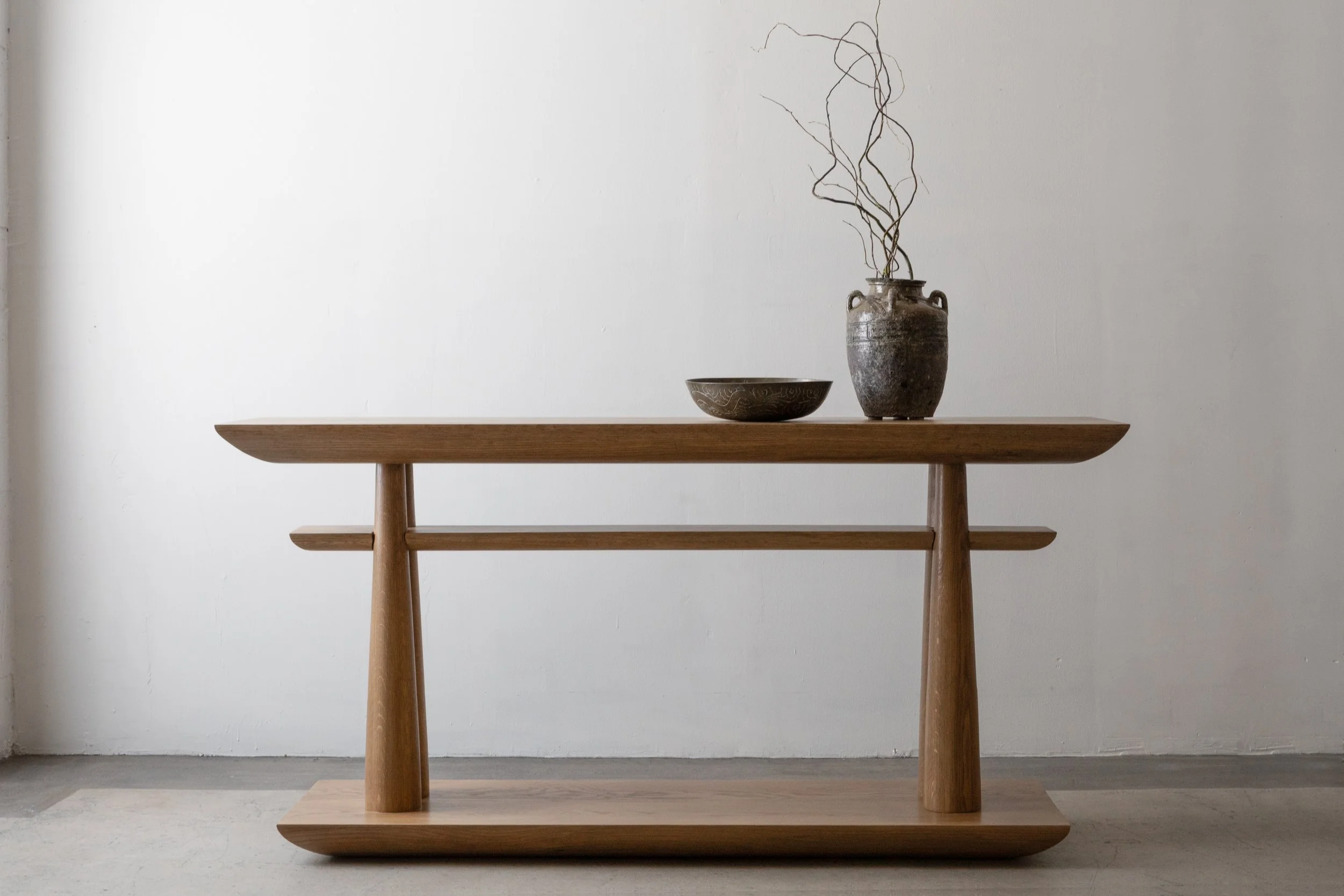 custom-handcrafted-console-table-for-designers.jpg