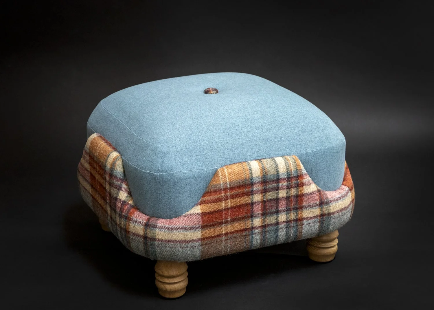 GUILD_Rebecca Footstool-6.jpg