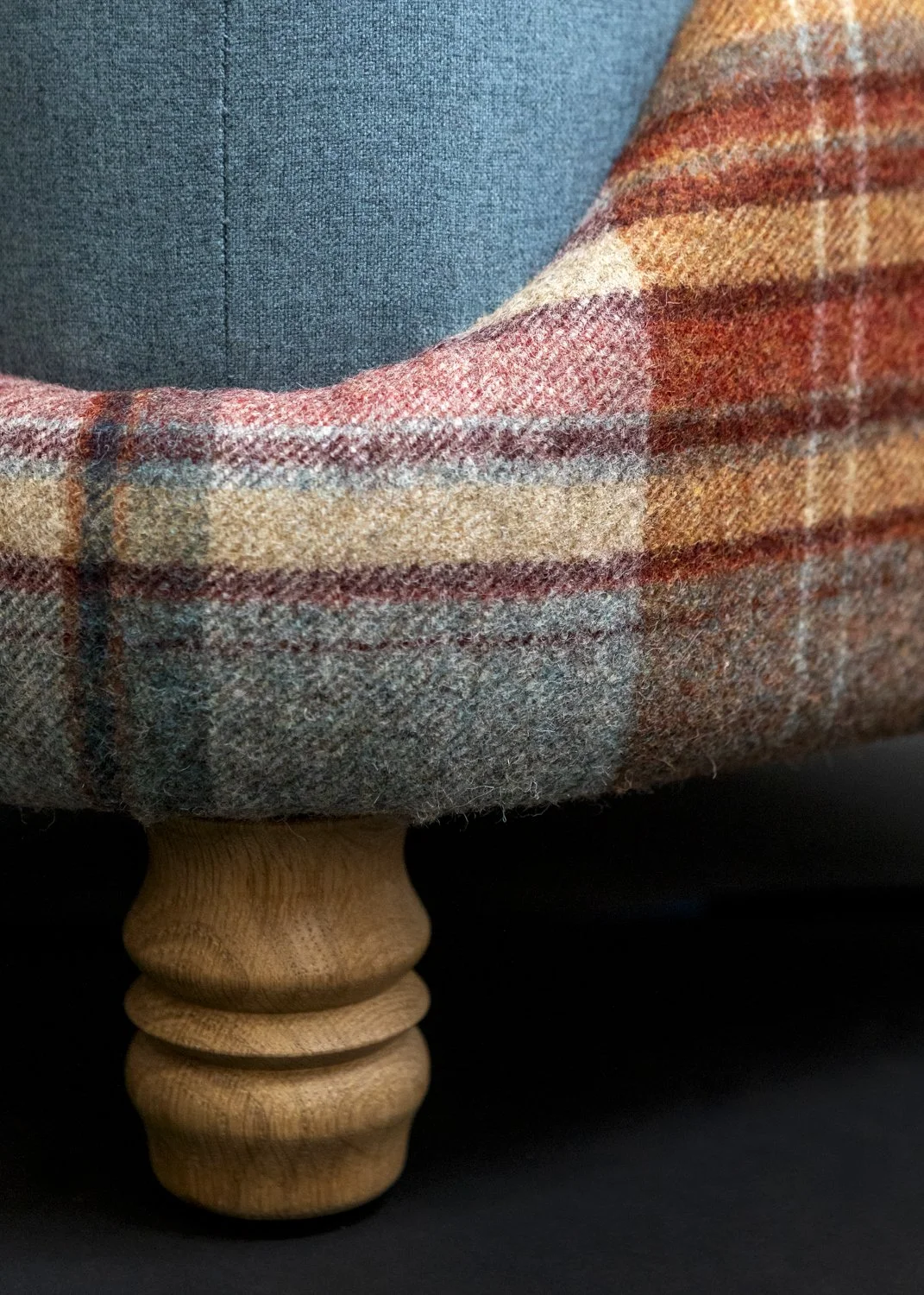 GUILD_Rebecca Footstool-2.jpg