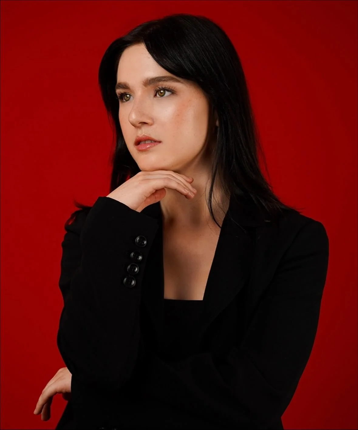 A few more by the iconic @fingerprint.studios ❤️ 

MUA: @cassidyherrera