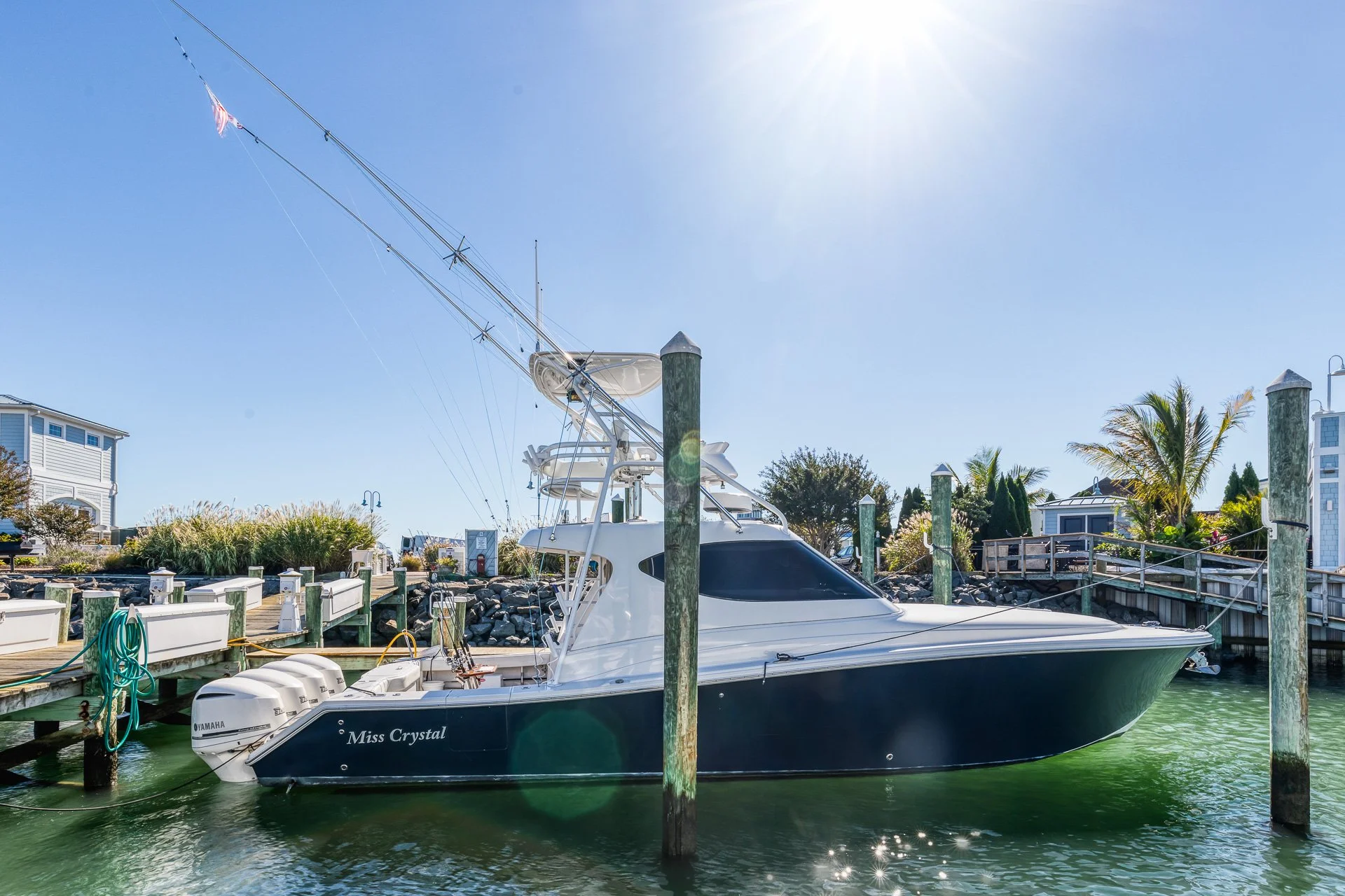Yacht-3.jpg