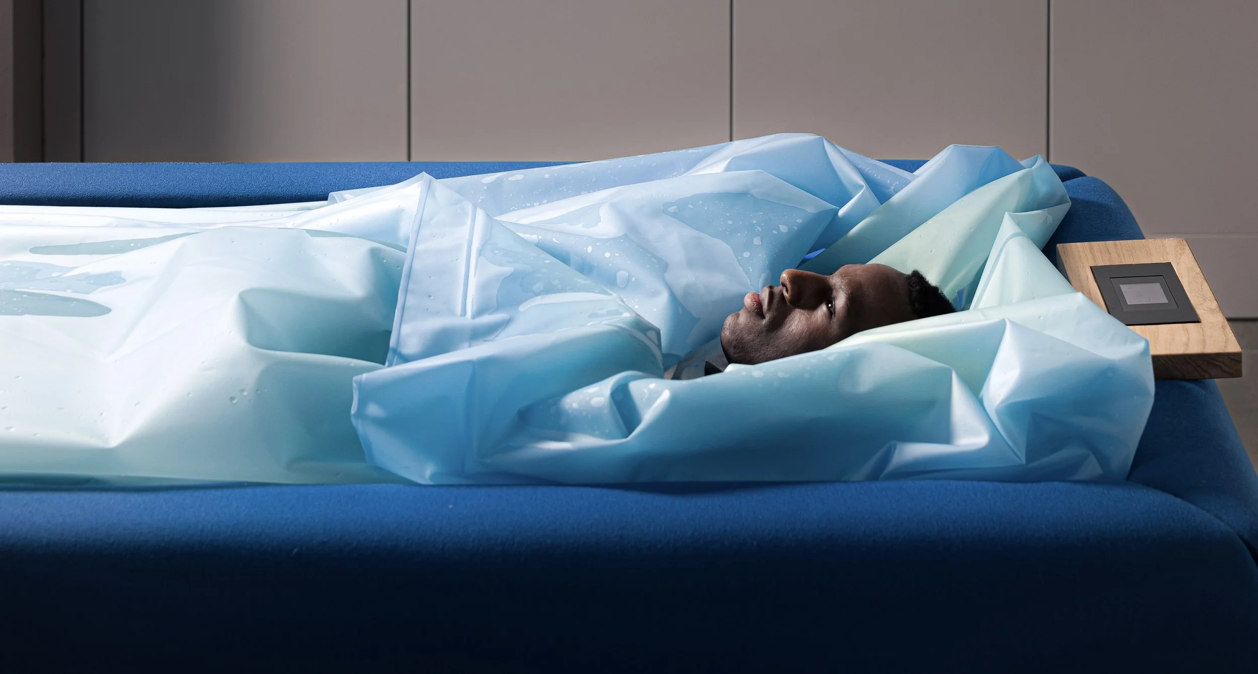 Full body Red-light/Near infrared-light therapy Pod | Cryo Dry Body ...