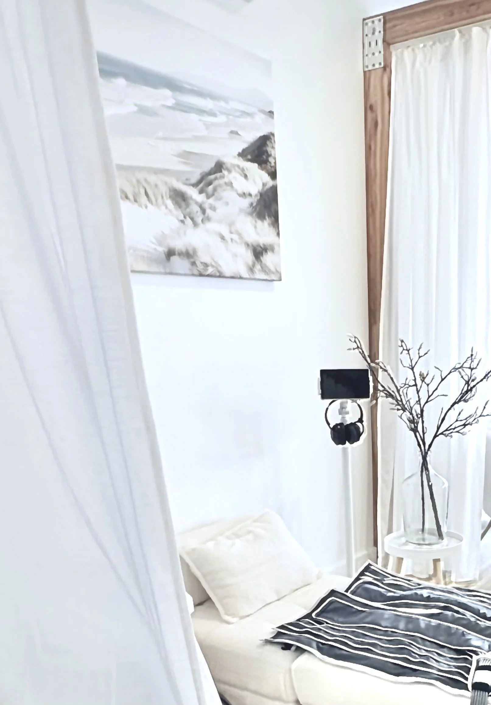 Red-light full body Pod, Cryo Dry Body Float, Lymphatic drainage compression massage, Breathwork