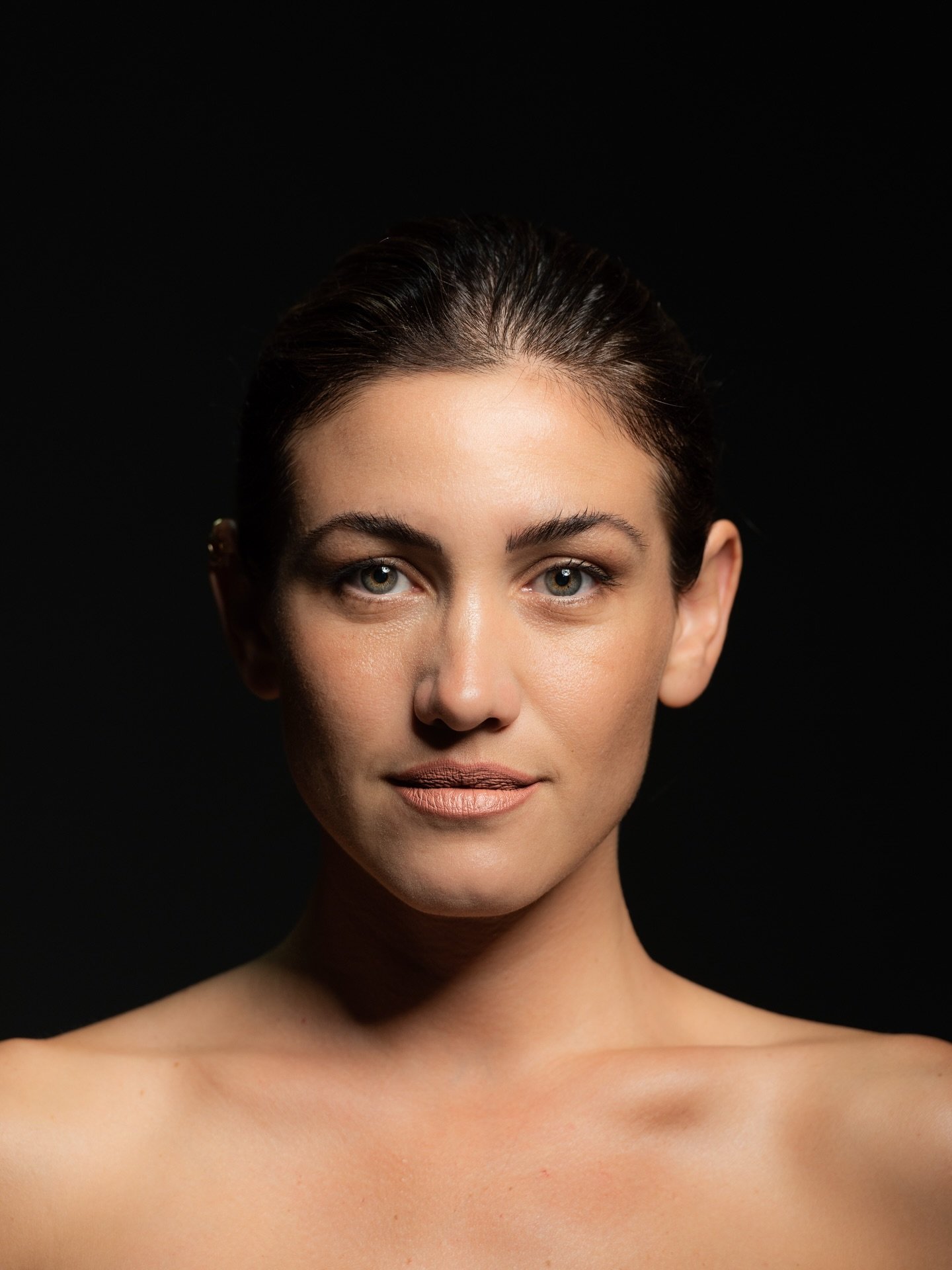 #bookpersonal #retratosfemeninos #fotografiaenestudio #retratos